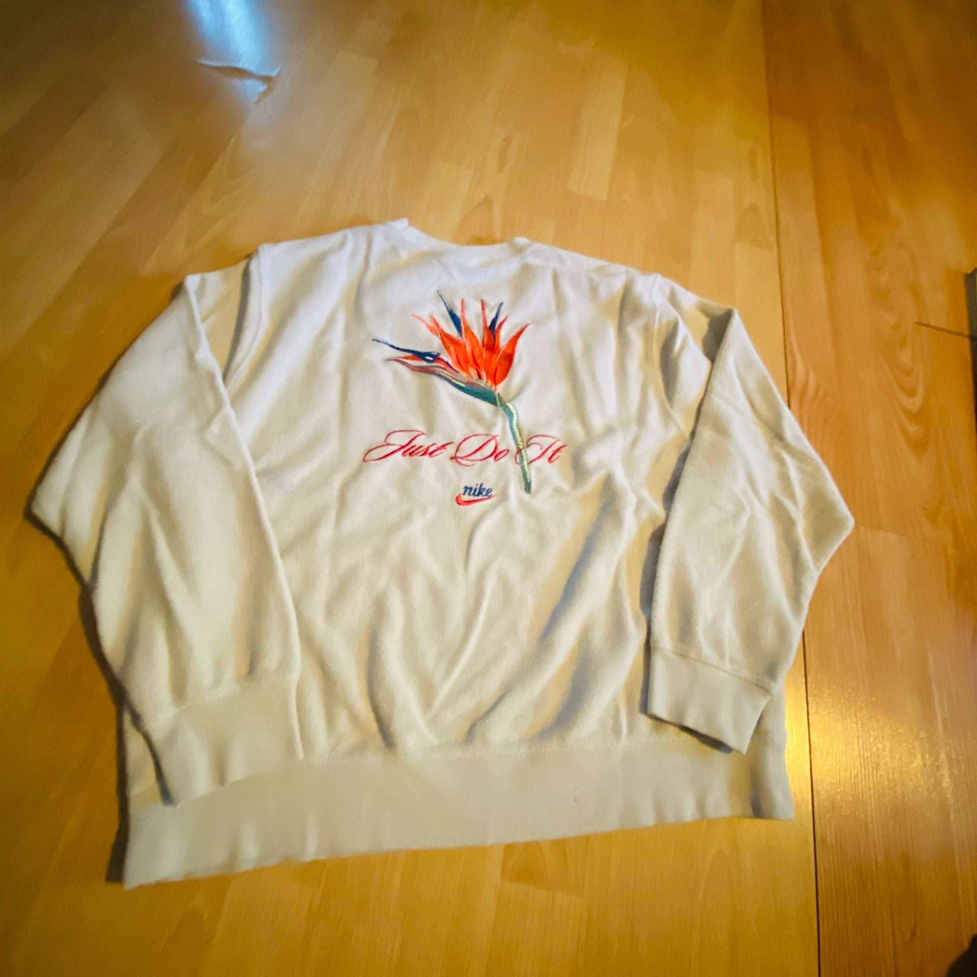 Nike Sweatshirt Size L White Floral Embroidered Just Do It 6