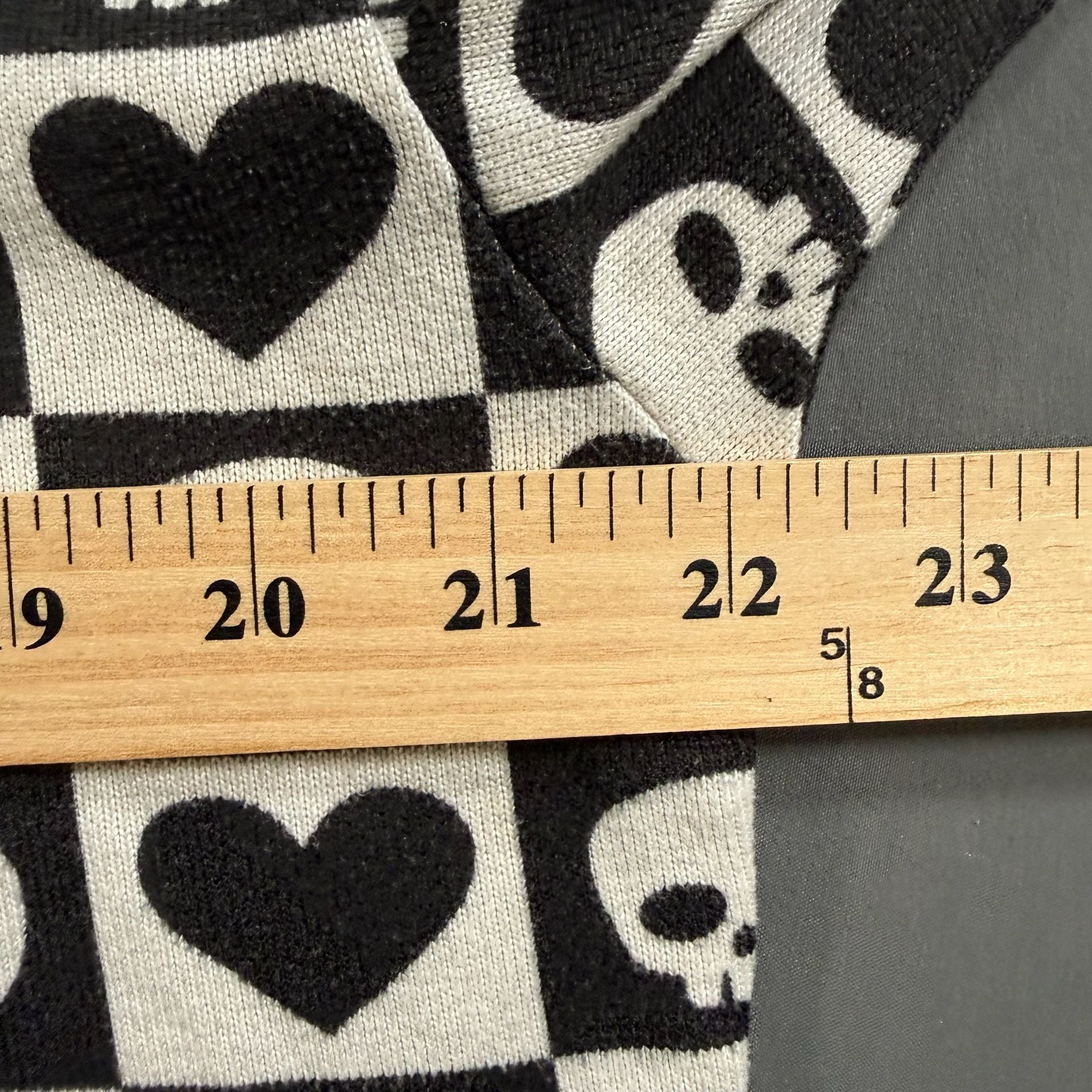 American Eagle AE Lounge Skull Heart Checkerboard Cropped Sweater XS Goth 4