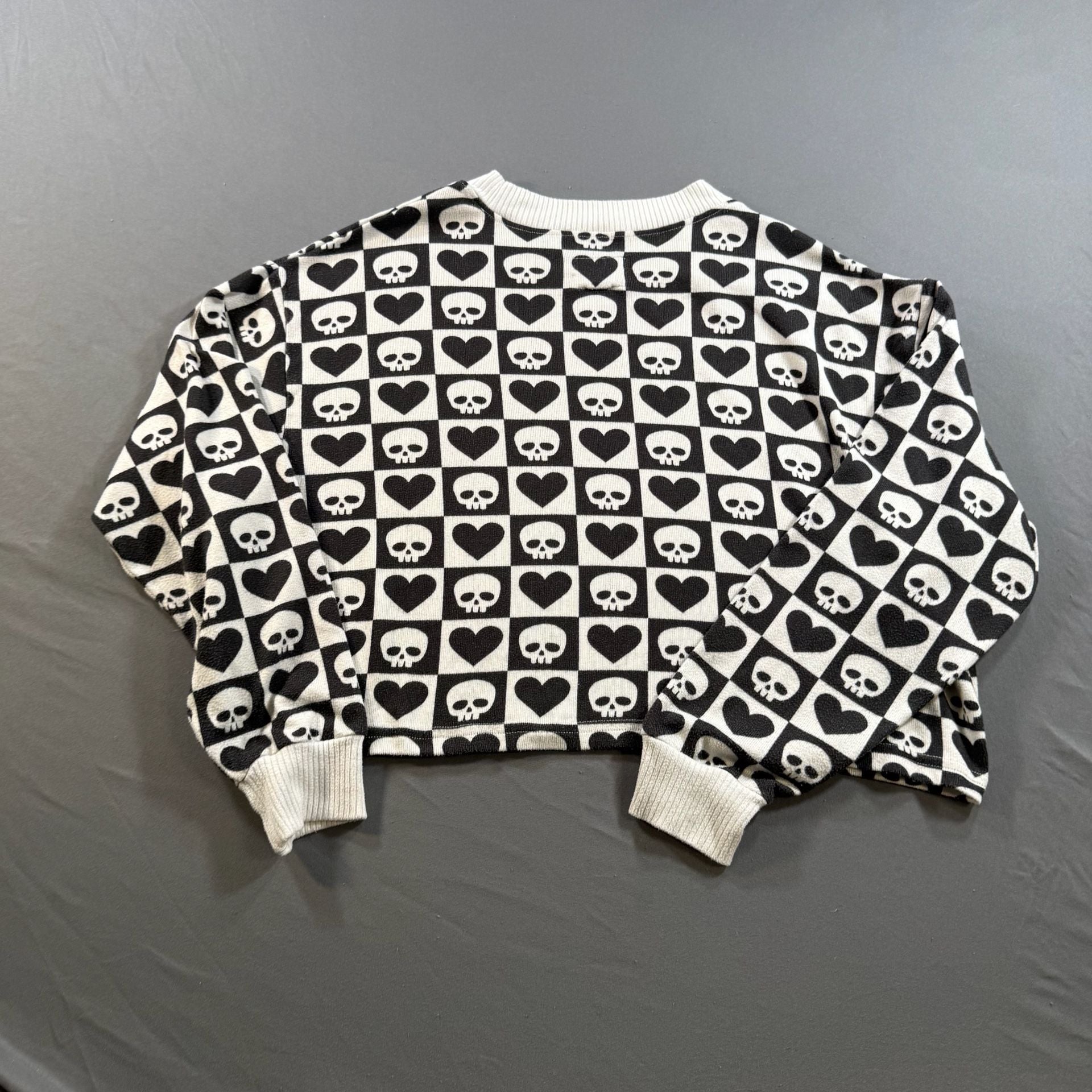 American Eagle AE Lounge Skull Heart Checkerboard Cropped Sweater XS Goth 6