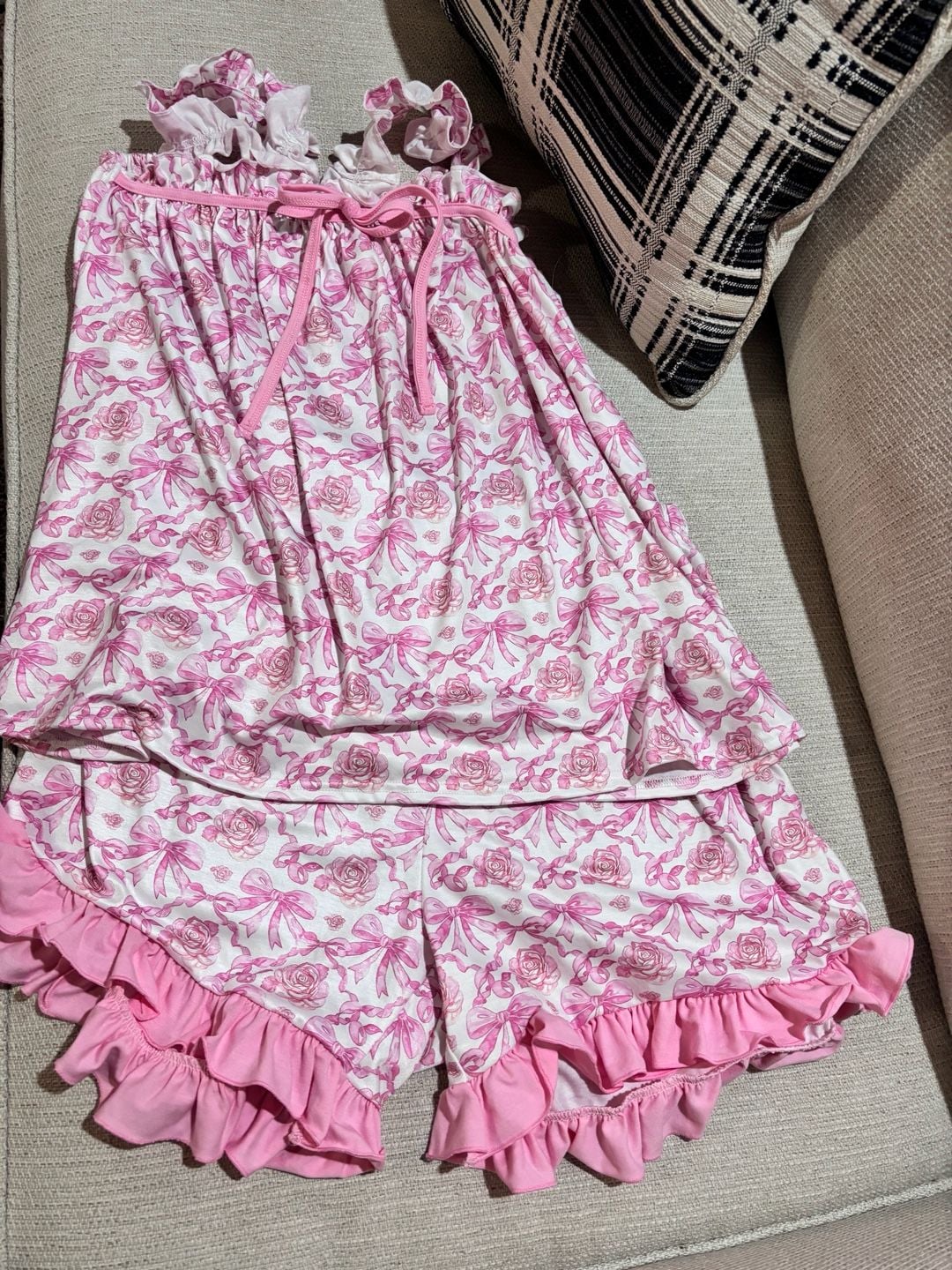 Abby & Erie Pajama Set Size M Pink Rose Bow Ruffle Tank Shorts 4