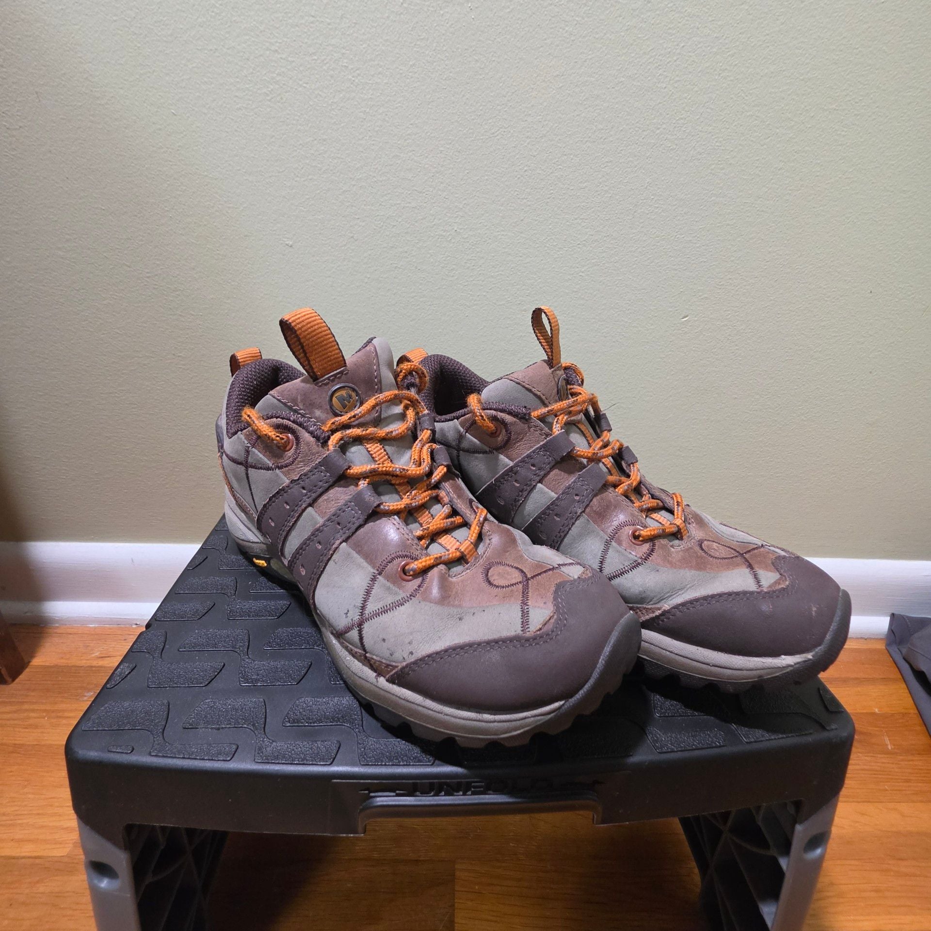 Merrell Siren Metro Brown Leather Trail Hiking Shoes Vibram ..., 2