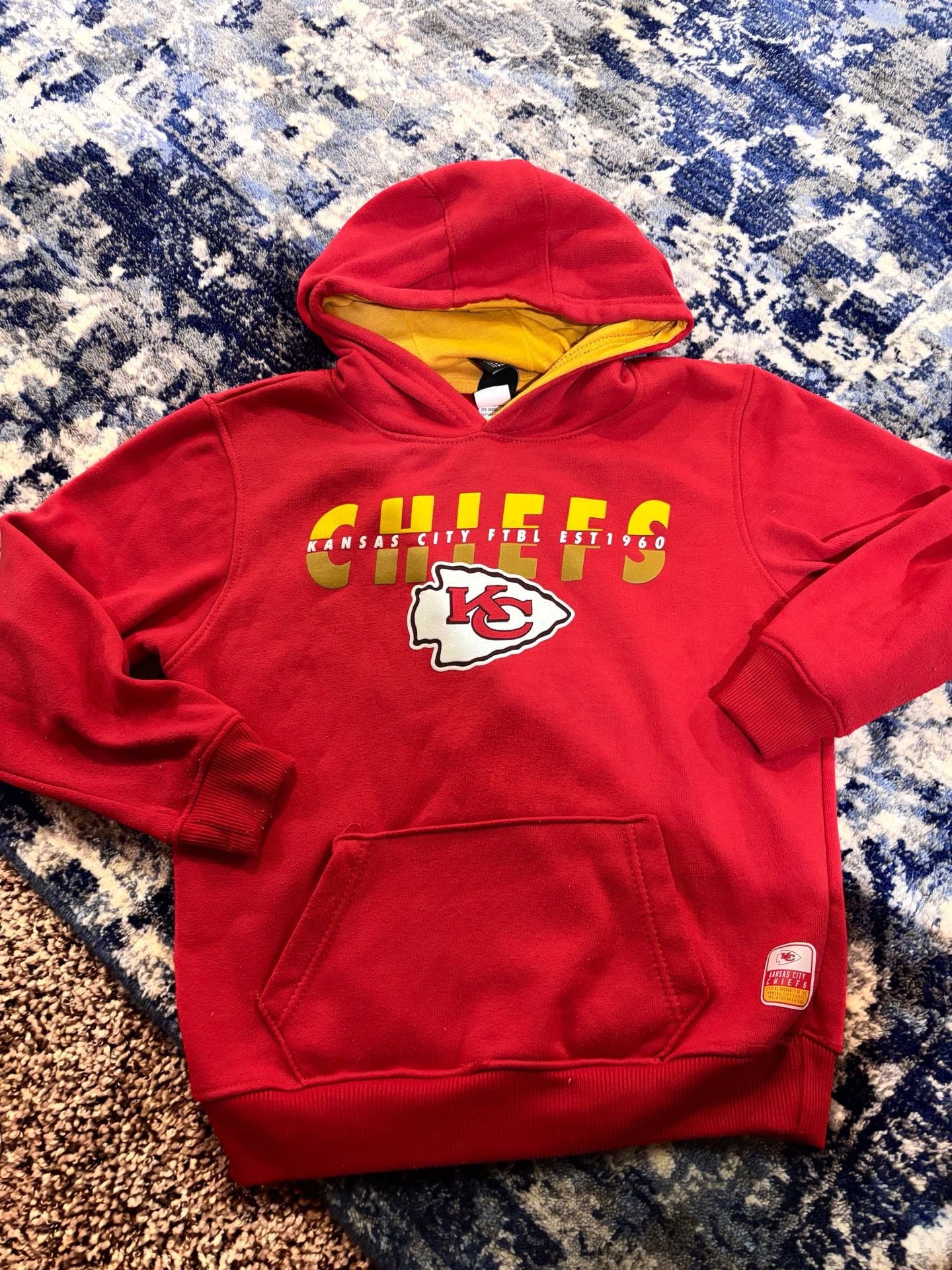 NFL Team Apparel Kansas City Chiefs Hoodie youth Size 10-12 Red 2