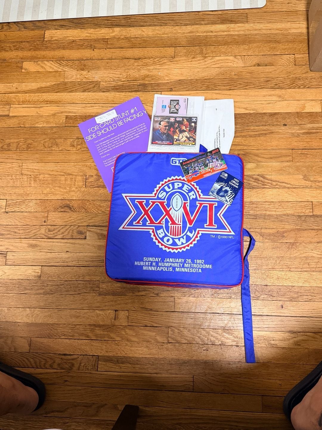 GTE Super Bowl XXVI 1992 Metrodome Stadium Seat Cushion and Memorabilia 4