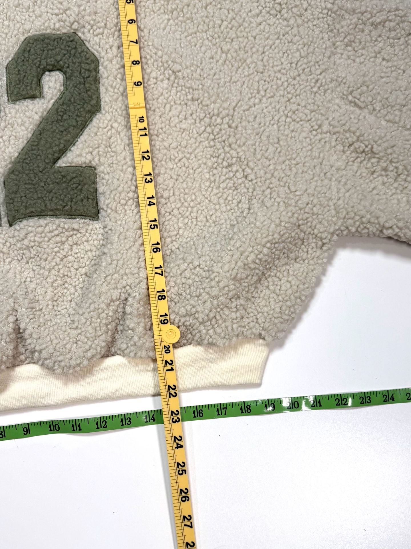 Missguided Women's Hoodie M Varsity Gorpcore Y2K Preppy Streetwear Cropped Sherpa Teddy Fleece Cream Olive Green 22 Patch Oversized Pullover Rib Hem Cuffs Fuzzy Cozy 4