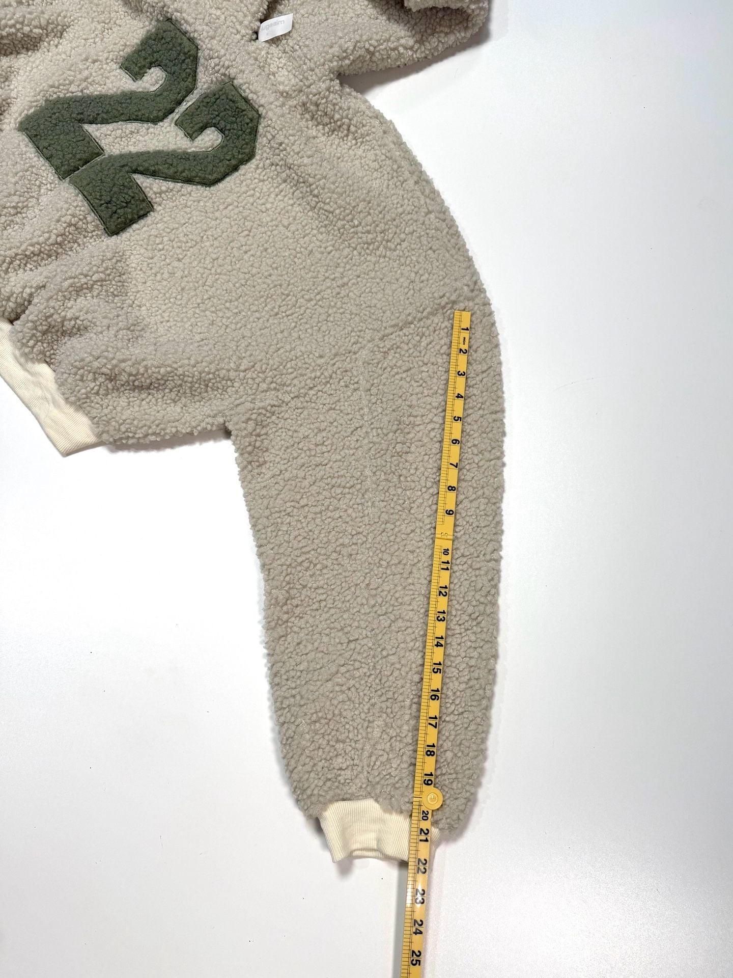 Missguided Women's Hoodie M Varsity Gorpcore Y2K Preppy Streetwear Cropped Sherpa Teddy Fleece Cream Olive Green 22 Patch Oversized Pullover Rib Hem Cuffs Fuzzy Cozy 7