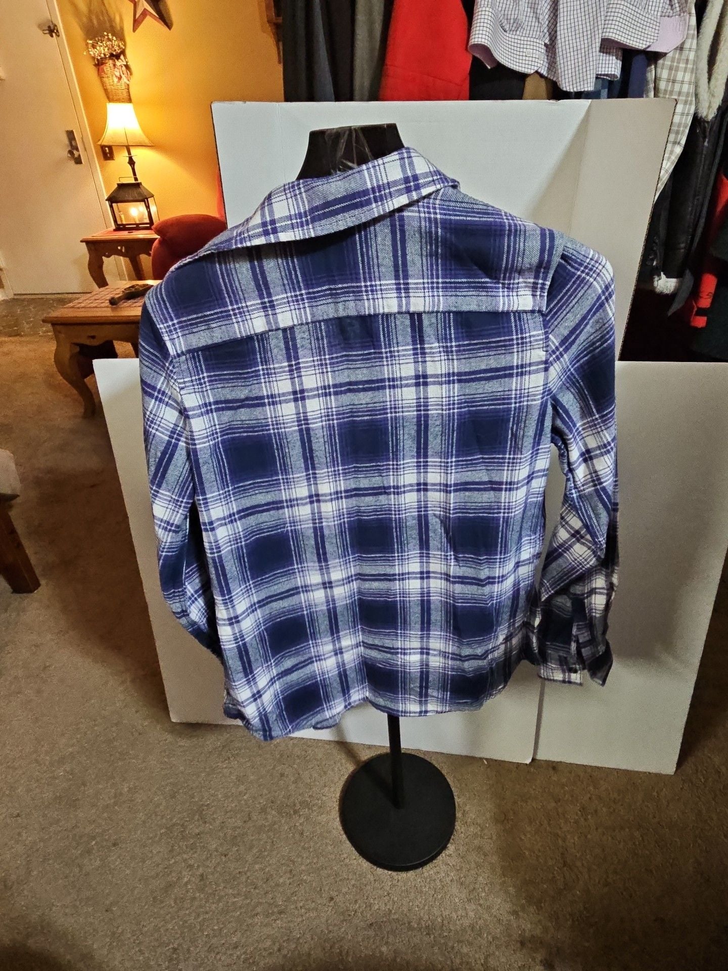 Northeast Outfitters Flannel Shirt Size SM Blue Plaid 3