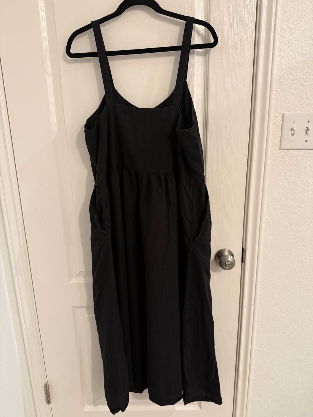Patagonia Garden Island Dress Size L Black Midi Button Front Minimalist Granola 5