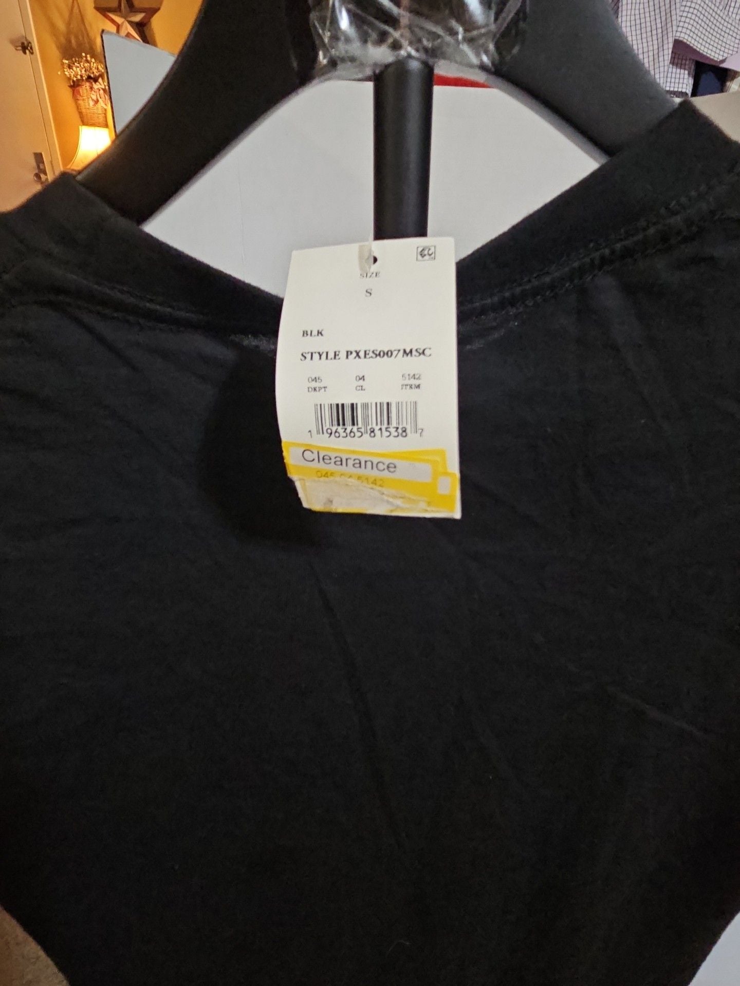 Yellowstone Dutton Ranch T-Shirt Size S Black Graphic Tee 4