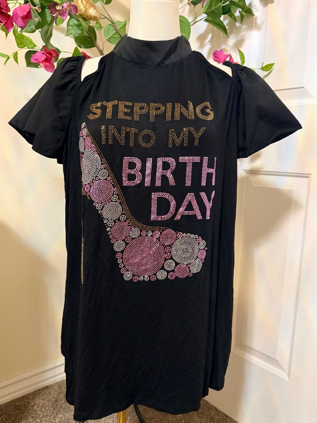 Ashley Stewart Stepping Into My Birthday Cold Shoulder Top Size 18/20 2