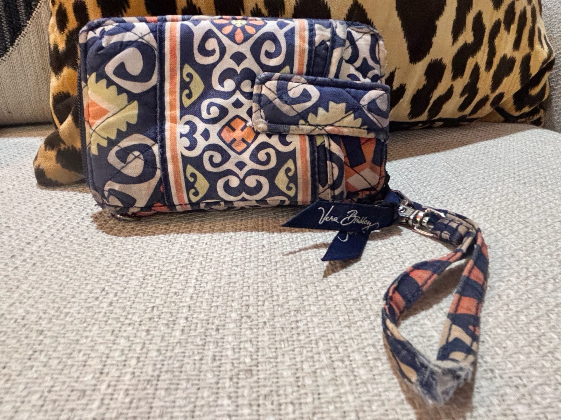 Vera Bradley Quilted Cotton Smartphone Wristlet Wallet 2