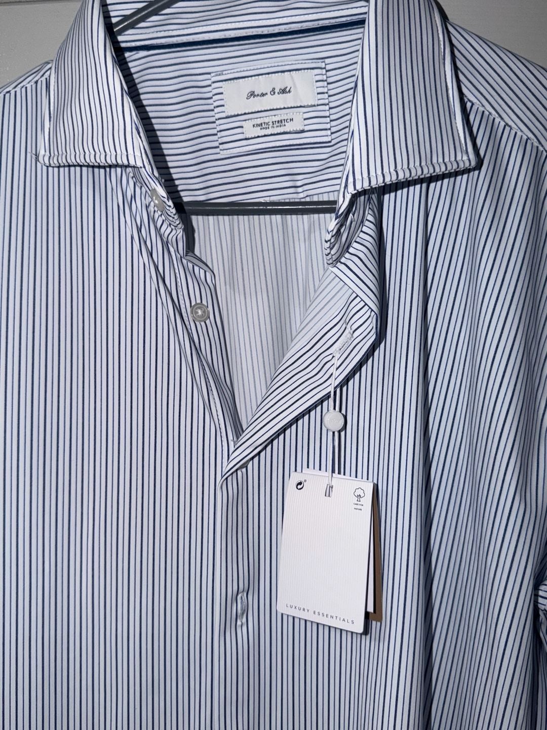 Porter & Ash Dress Shirt Size L Blue White Striped Kinetic Stretch 3