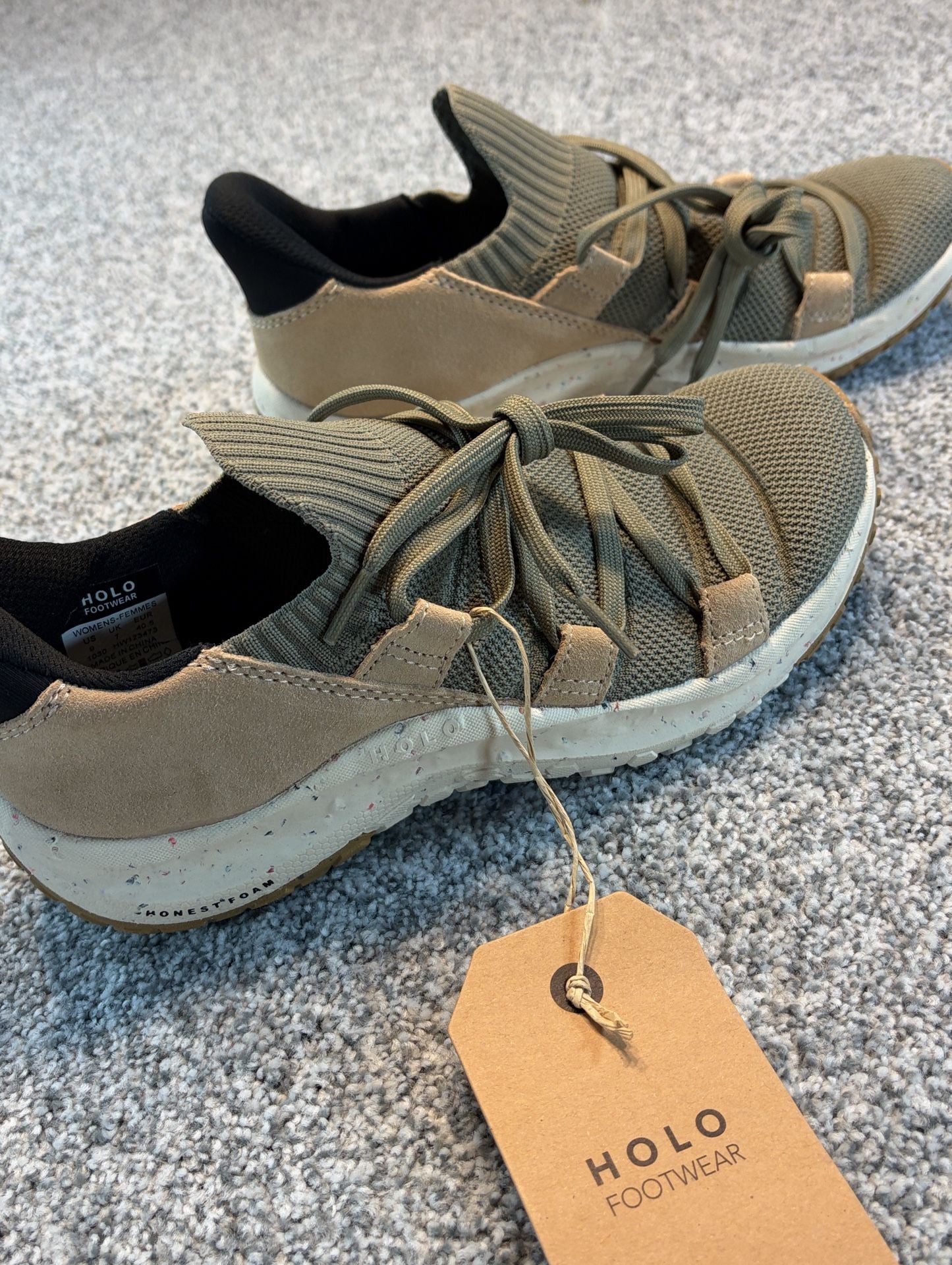 New Holo ECO Maverick Women’s Athletic Sneaker Size 9 Olive Green/Tan 3