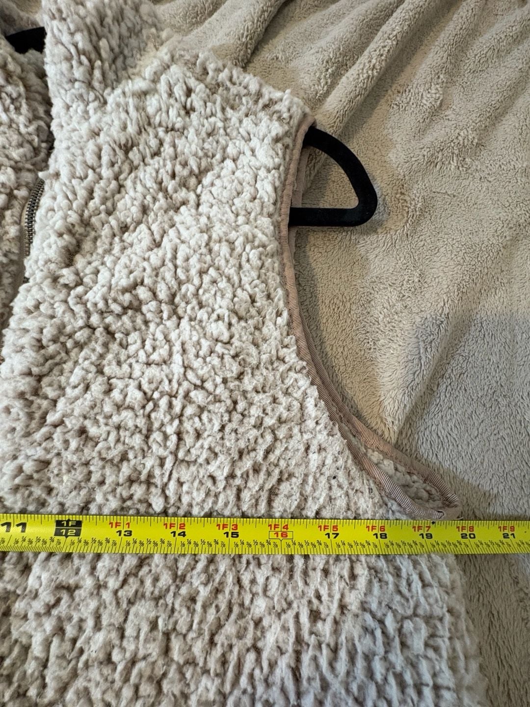 Thread + Supply Sherpa Vest Size Medium Smoke Rose Fleece 6