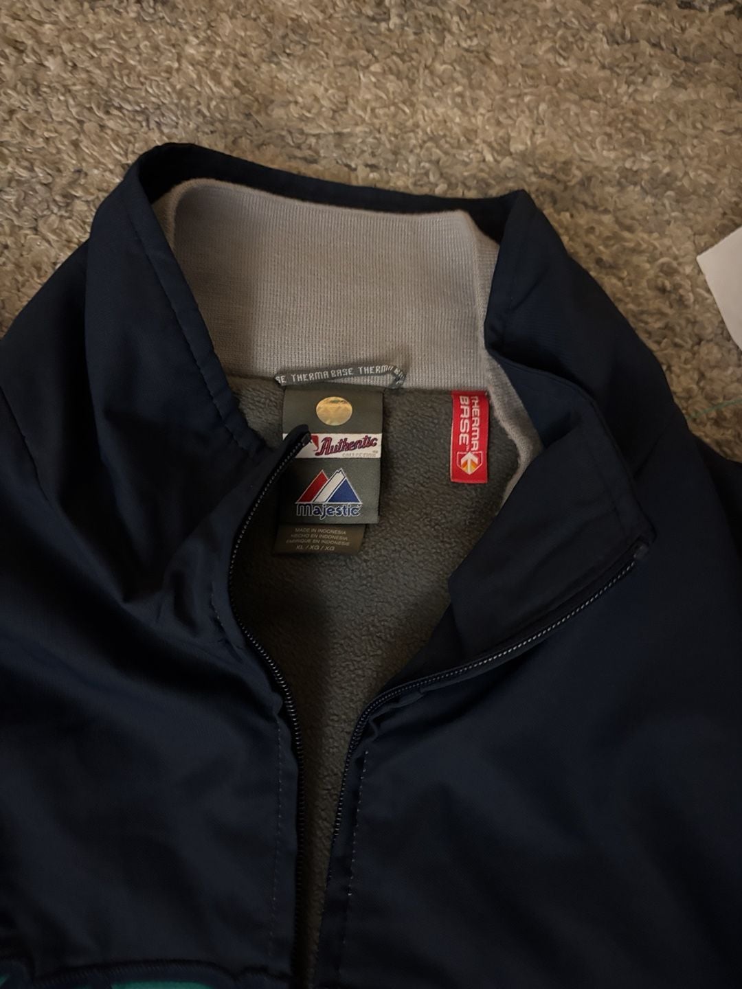 Majestic Seattle Mariners Therma Base Jacket Size XL 3