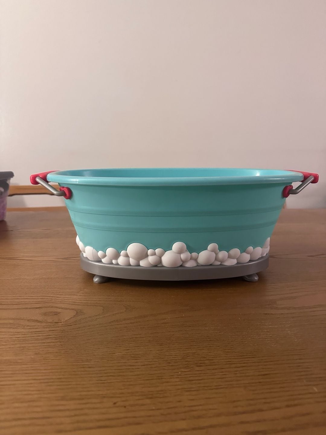 Little Tikes Doll Bathtub 1