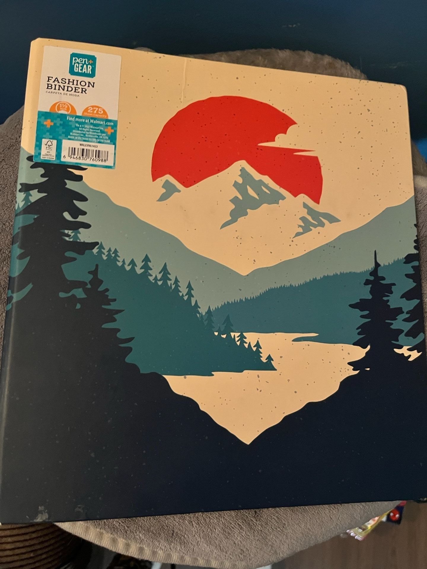 Pen + Gear Fashion Binder 1.5 Inch Mountain Landscape 1