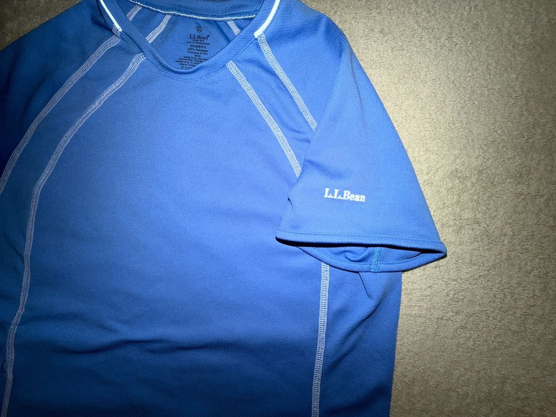 L.L. Bean T-Shirt Size M Blue Athletic Short Sleeve 7