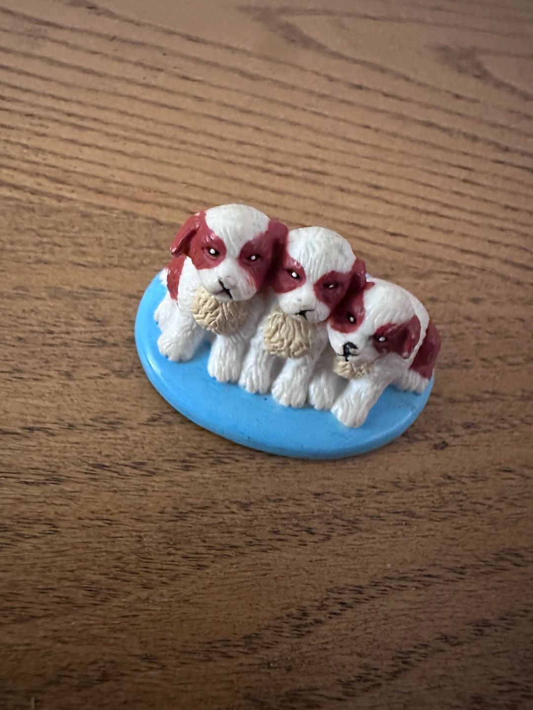 Mattel Puppy Figurine Three Dogs On Blue Base 2001 1