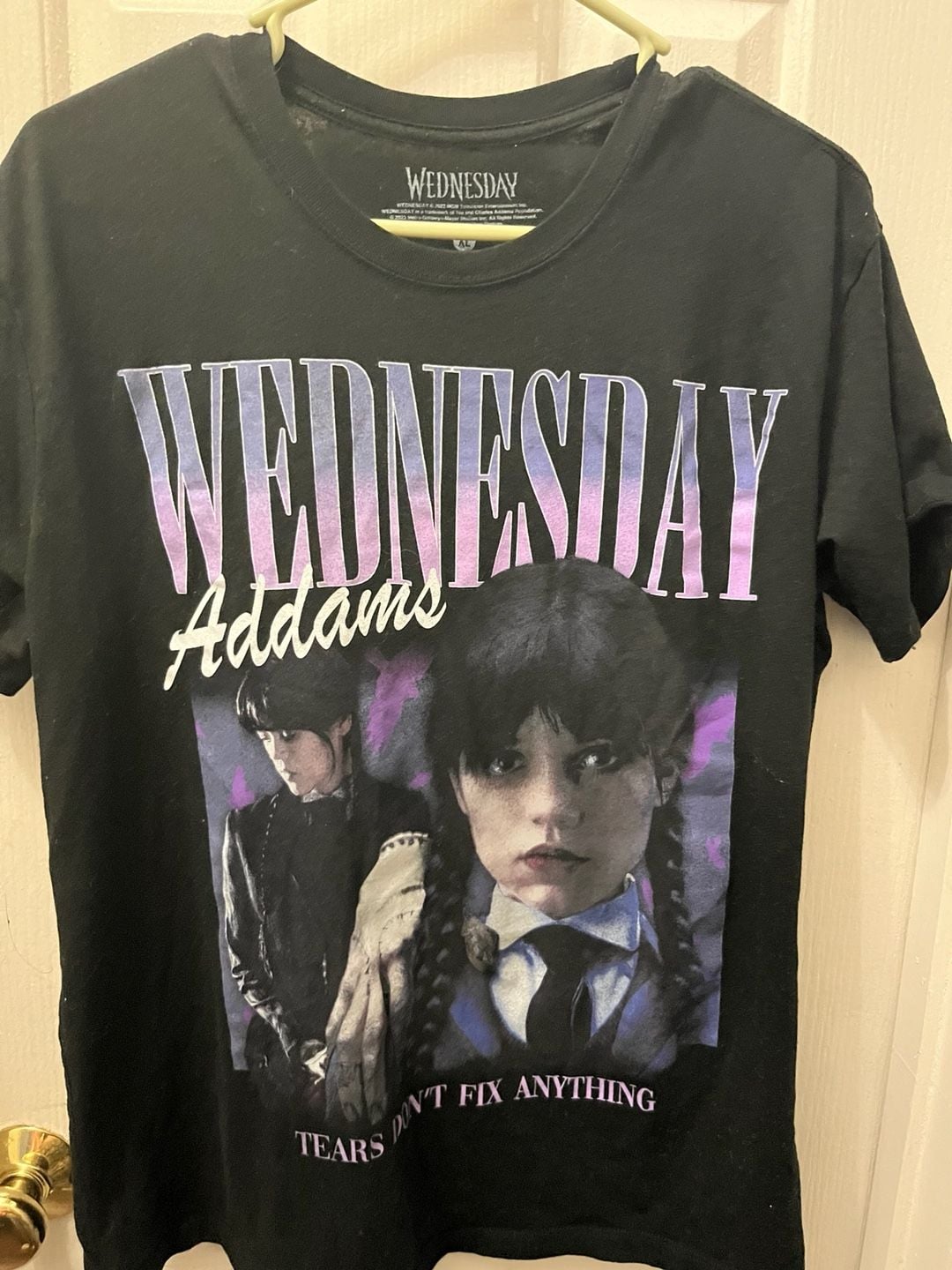 Wednesday Addams T-Shirt Size XL Black Graphic Tee 2