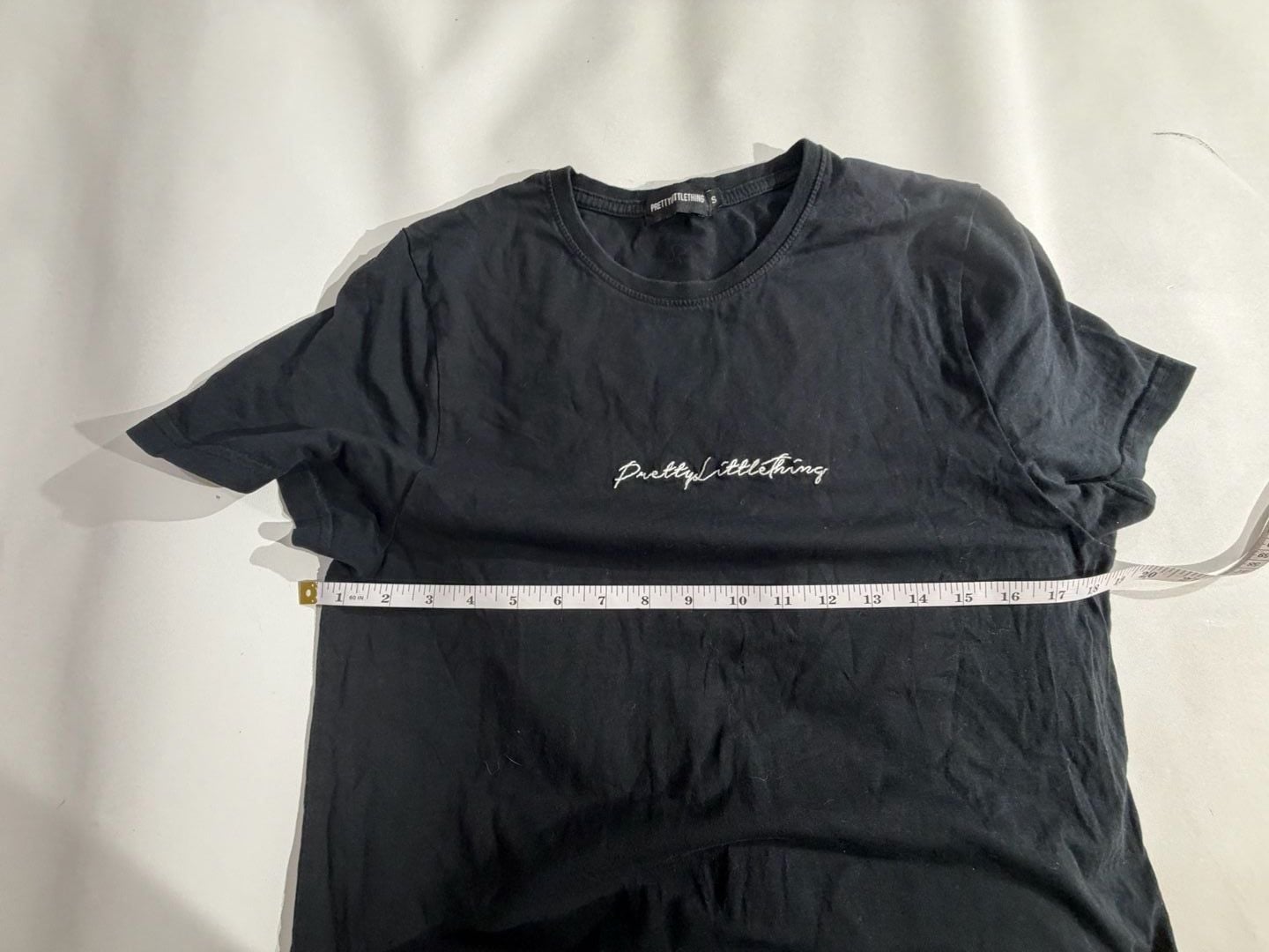 PrettyLittleThing Black Script Logo Short Sleeve T-Shirt Size S 6