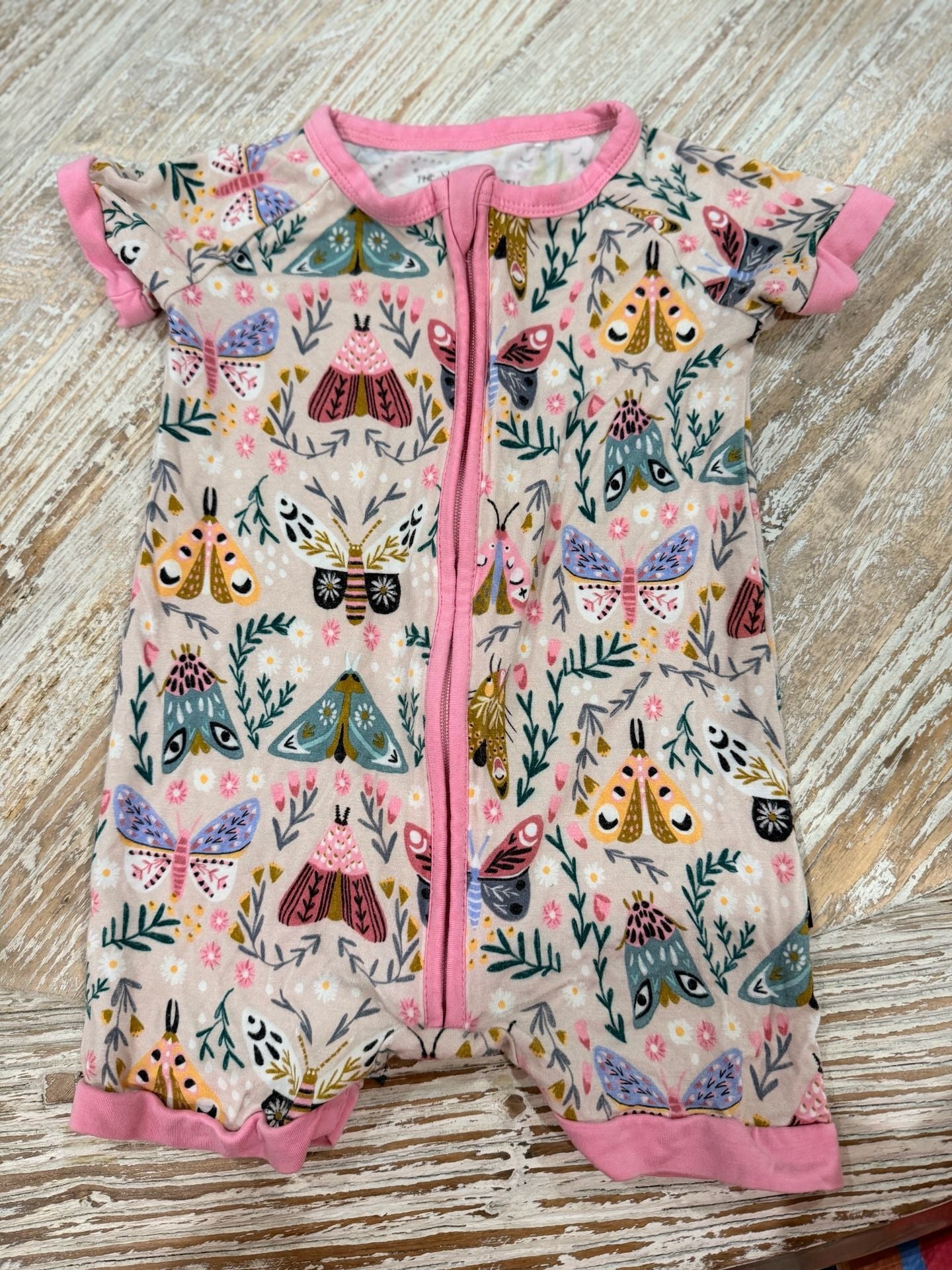 The Sleepy Sloth Oh Moth-er Romper Shorty 6/12m pink butterflies moth HTF 2