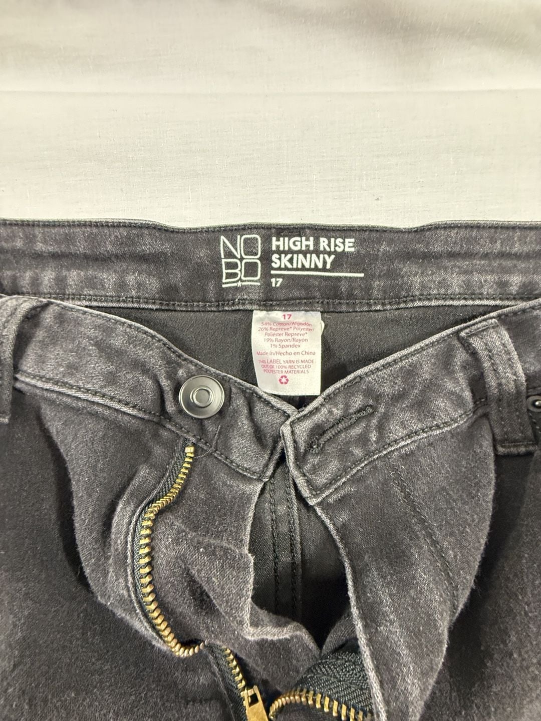 No Boundaries High Rise Skinny Jeans Size 17 Black Denim Pants 3