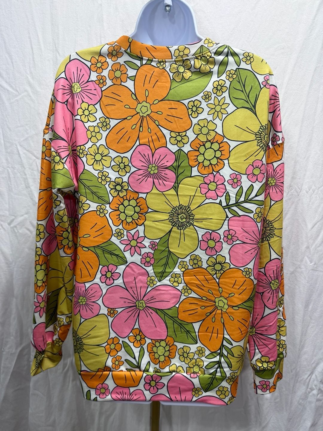 Floral Fabric - Retro 1960s1970s Floral small 8