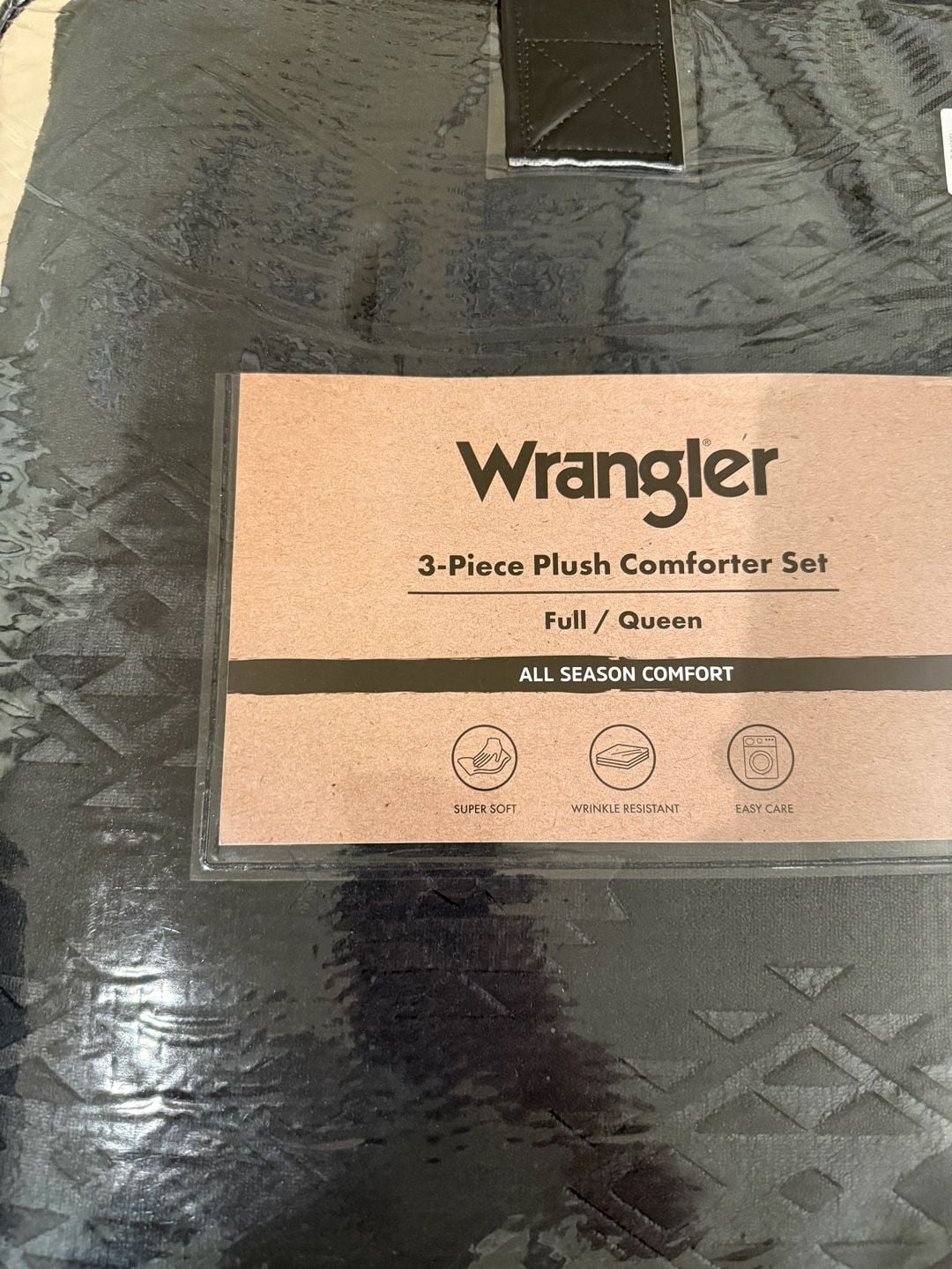 Wrangler 3-Piece Plush Comforter Set Full/Queen Black 3