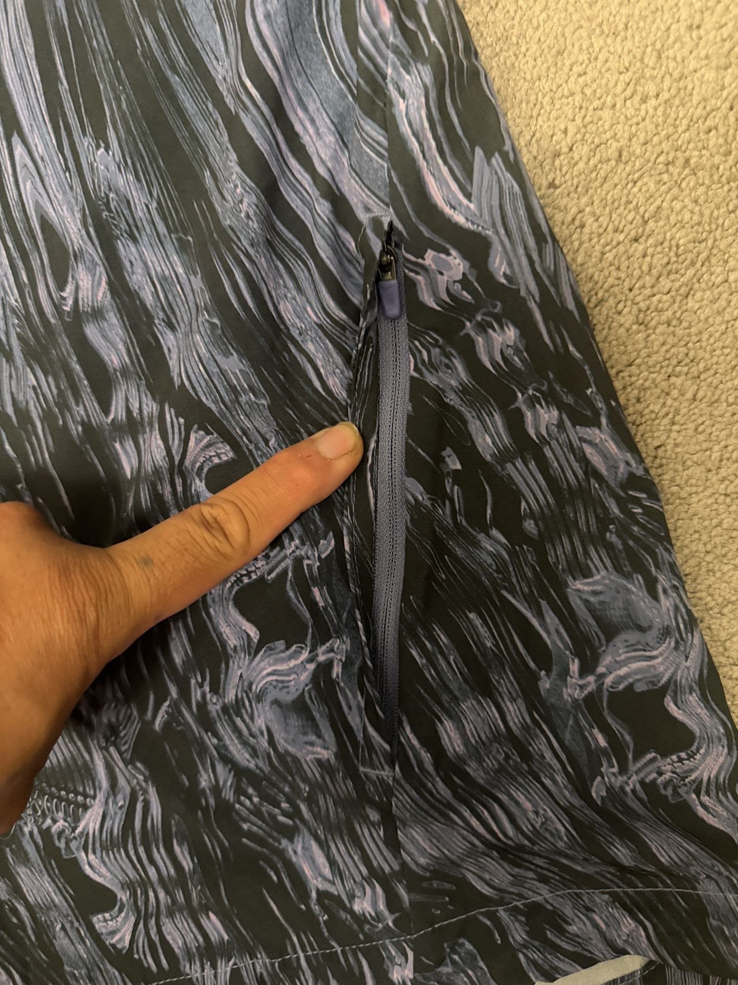 Nike Swift Running Jacket Size L Blue Marble Print Hooded Windbreaker 9