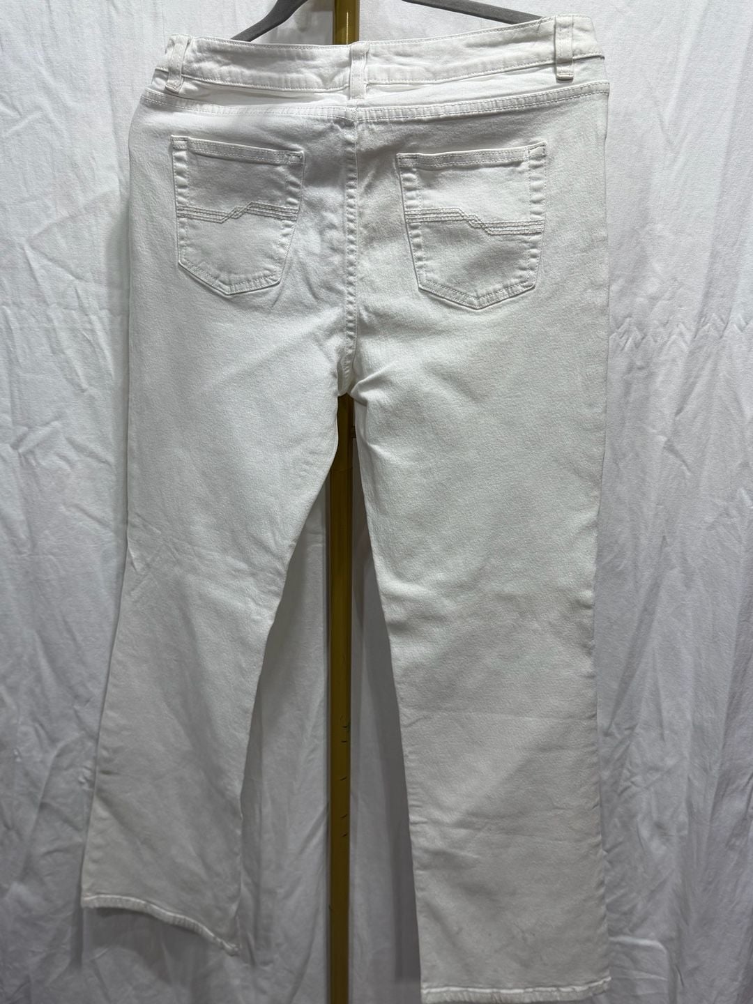 Caslon White Straight Leg Jeans large/10P 32x27 10