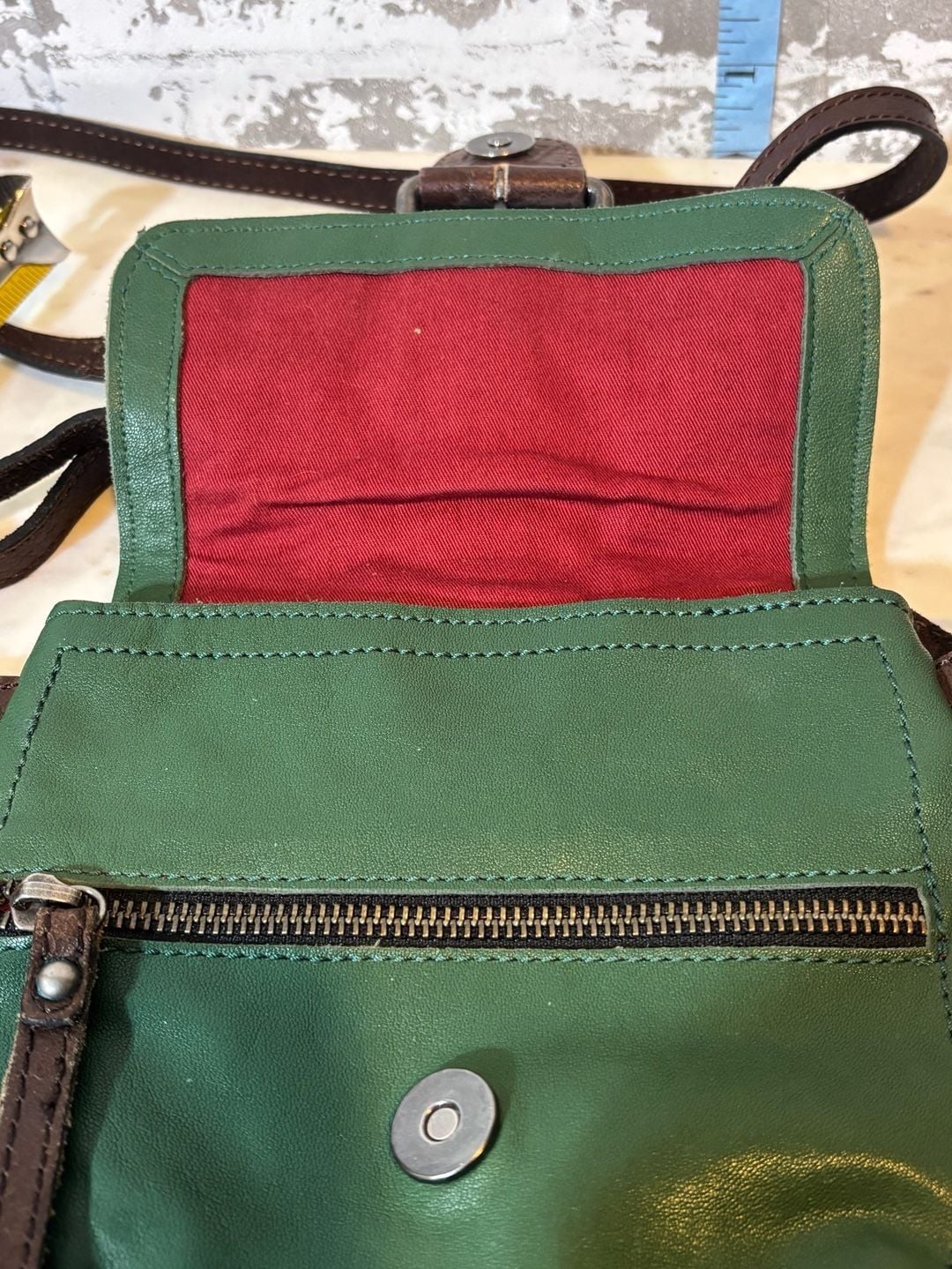 VTG 70'S 80'S TANO Green Leather SM/ Crossbody Purse Bag (7''X6.5 ... 6