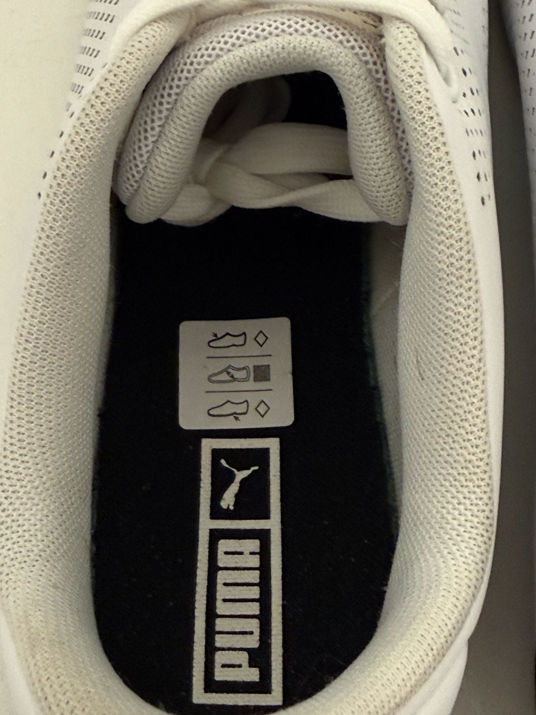 PUMA Drift Cat 5 Ultra White Driving Sneakers - SZ 9.5 Men - great condition! 11