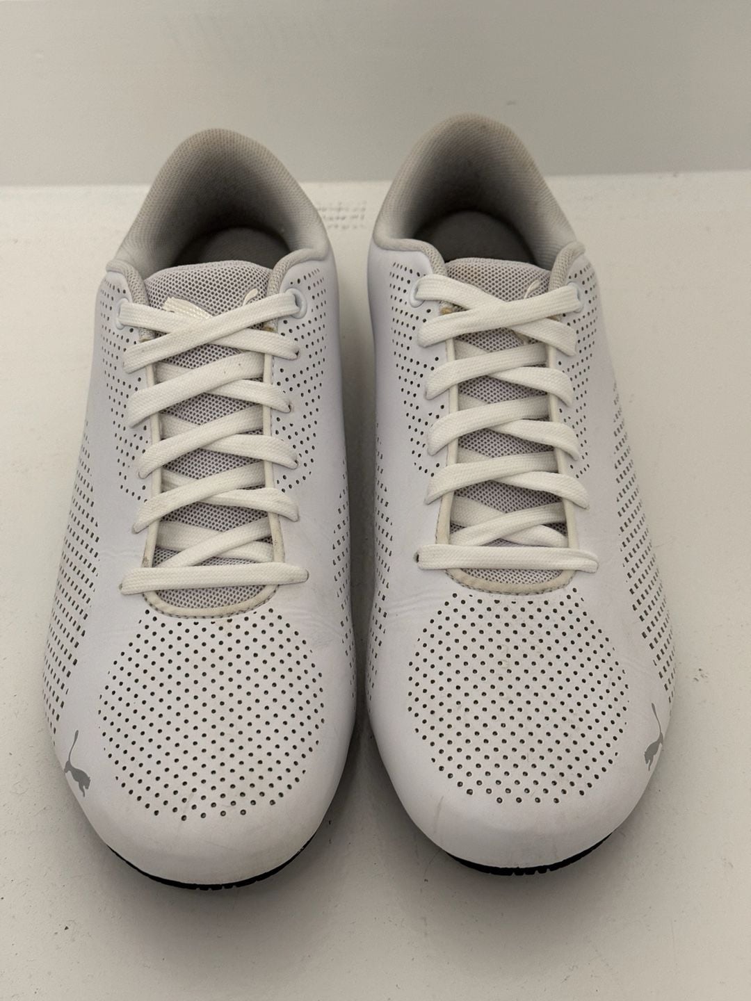 PUMA Drift Cat 5 Ultra White Driving Sneakers - SZ 9.5 Men - great condition! 12