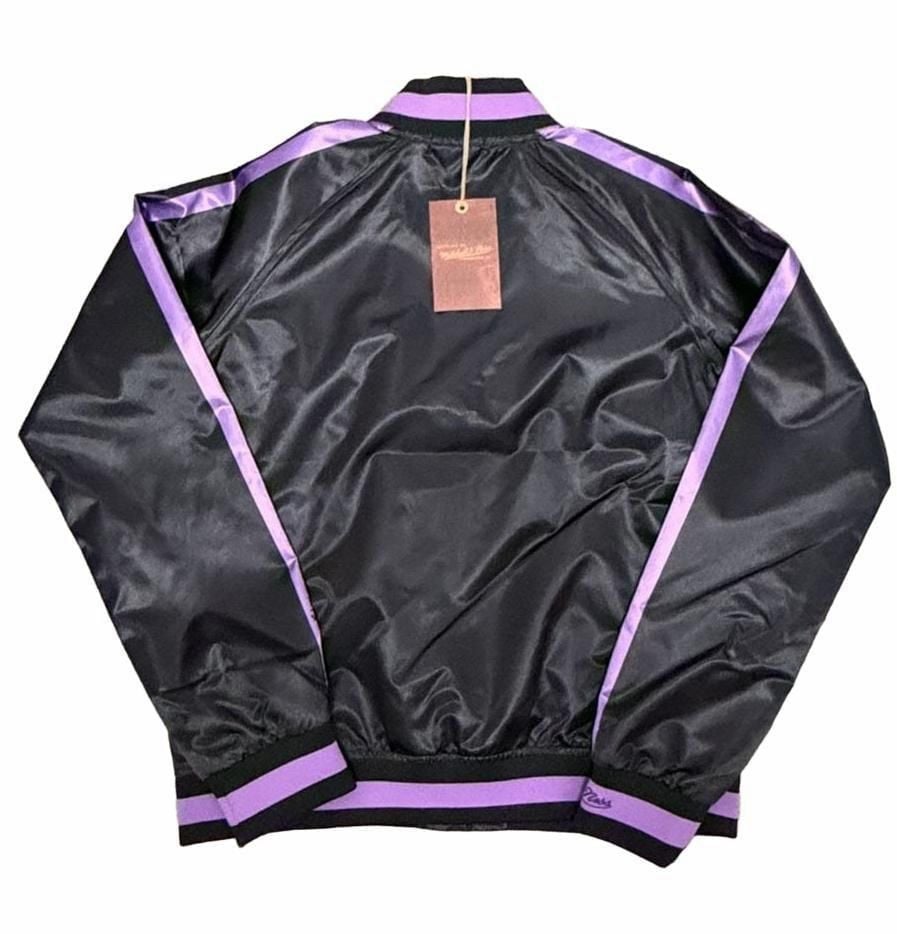 Mitchell & Ness Women's Black Los Angeles Lakers Raglan Satin Full-Snap Jacket Size Medium 12