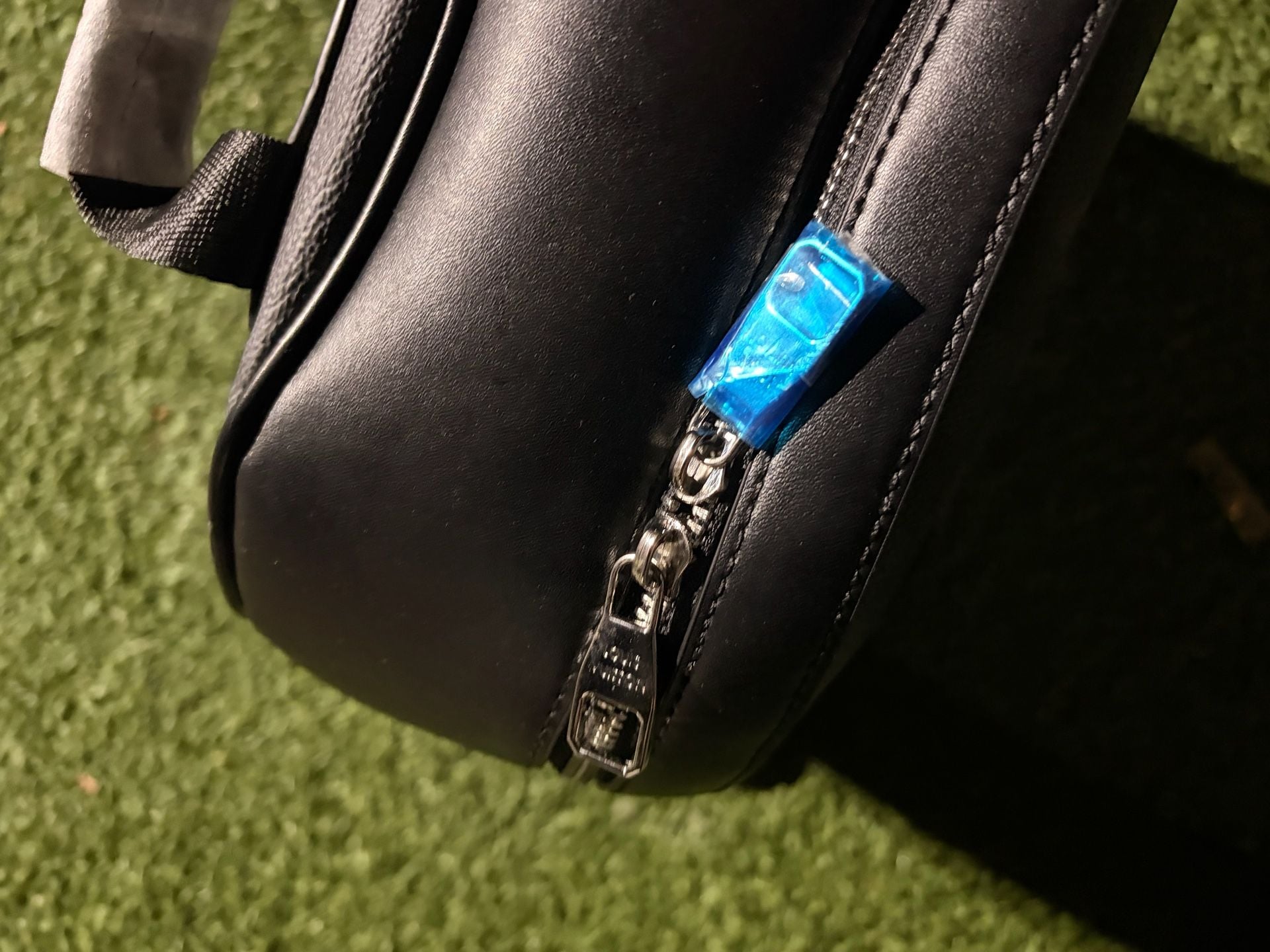 Gorgeous Louis Vuitton Josh Backpack Damier Graphite 4