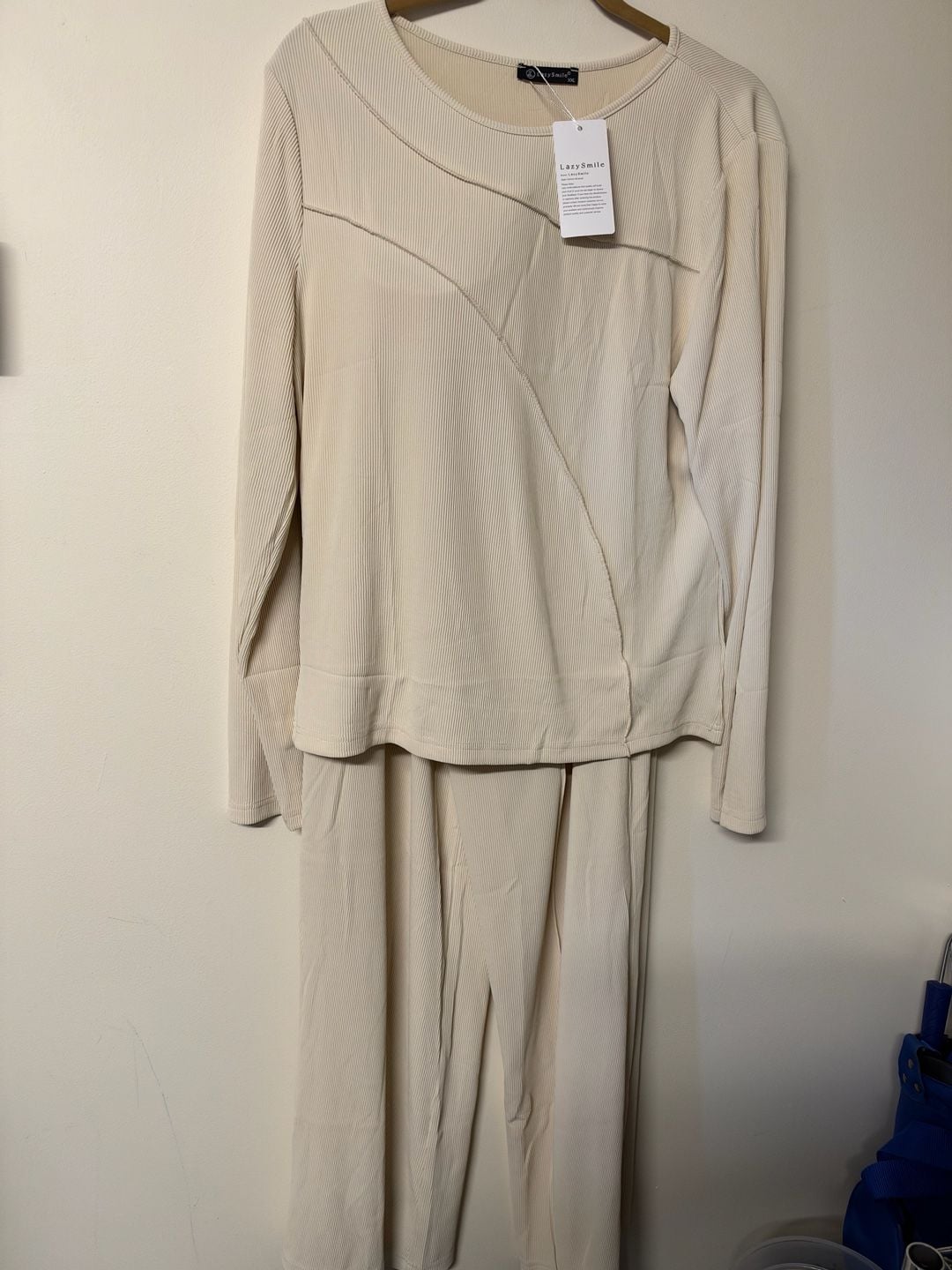 LazySmile Loungewear Set Size XXL Beige Ribbed Long Sleeve Top Pants 1