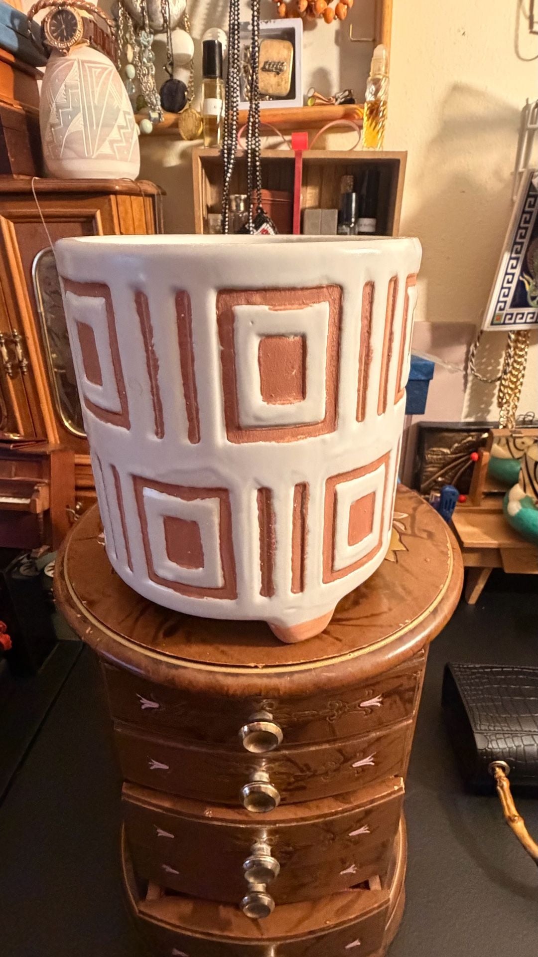 Geometric Ceramic Planter Pot White Terracotta 1