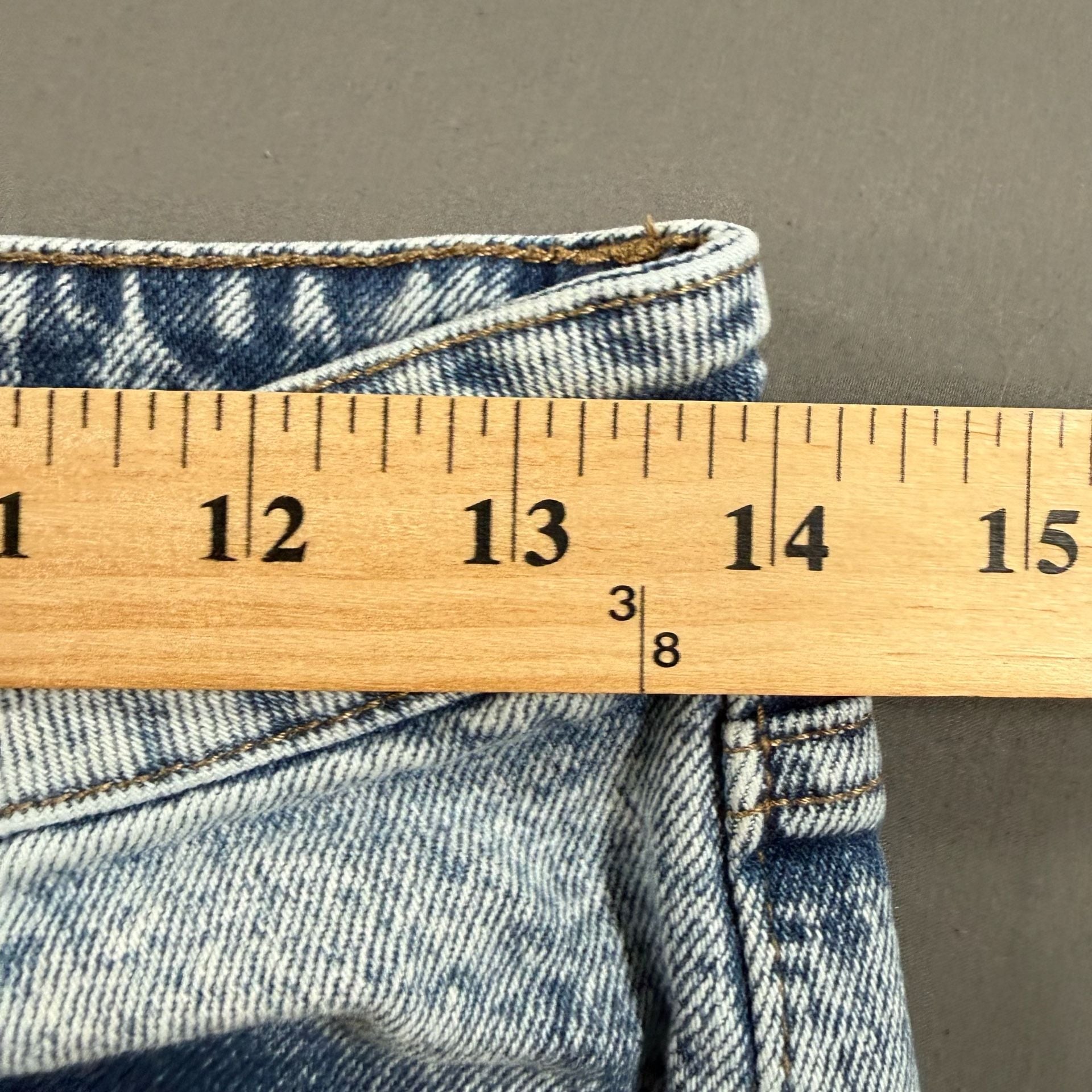 Tinseltown Women's Size 7 Acid Wash Distressed Ripped Jeans Y2K Grunge
3
