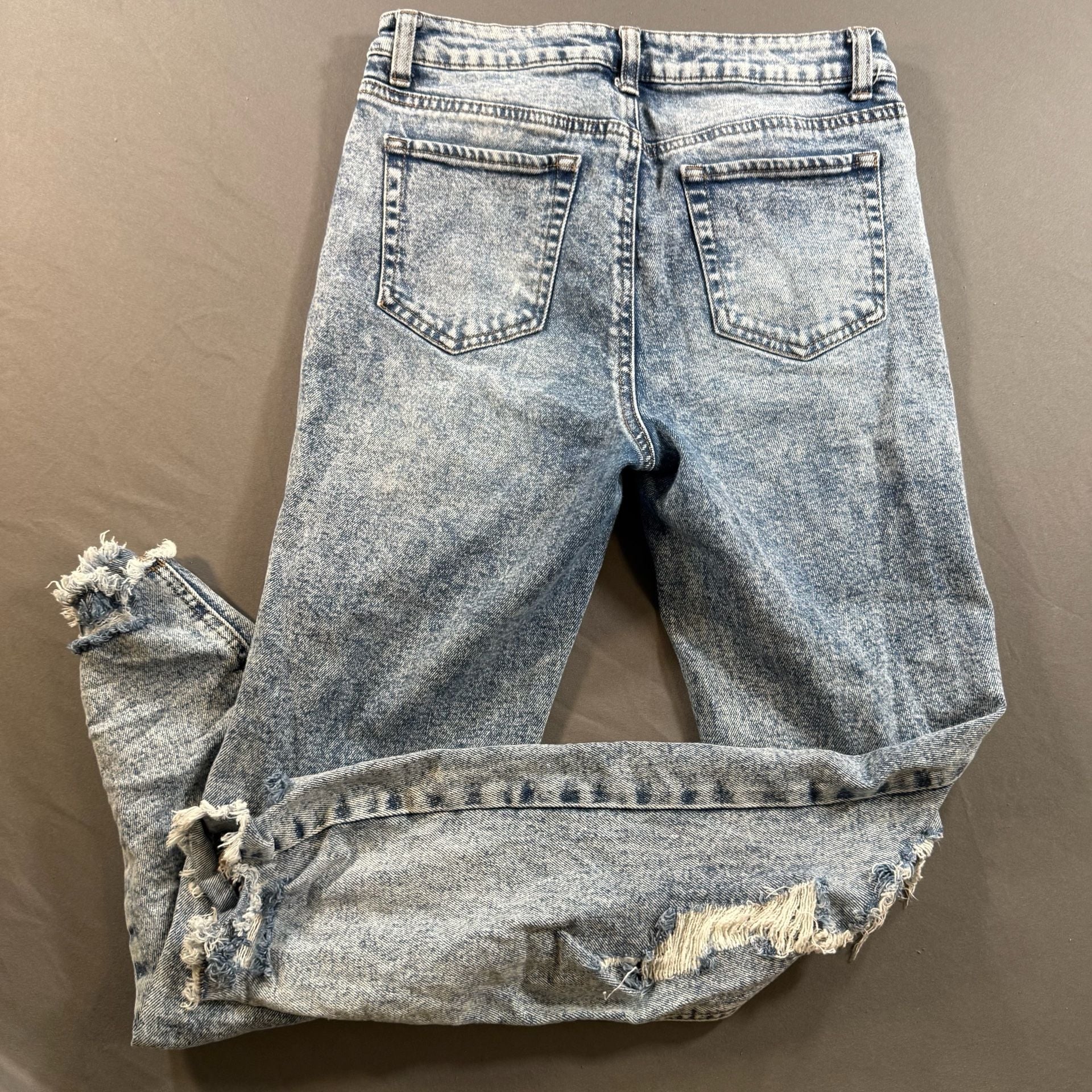 Tinseltown Women's Size 7 Acid Wash Distressed Ripped Jeans Y2K Grunge
9