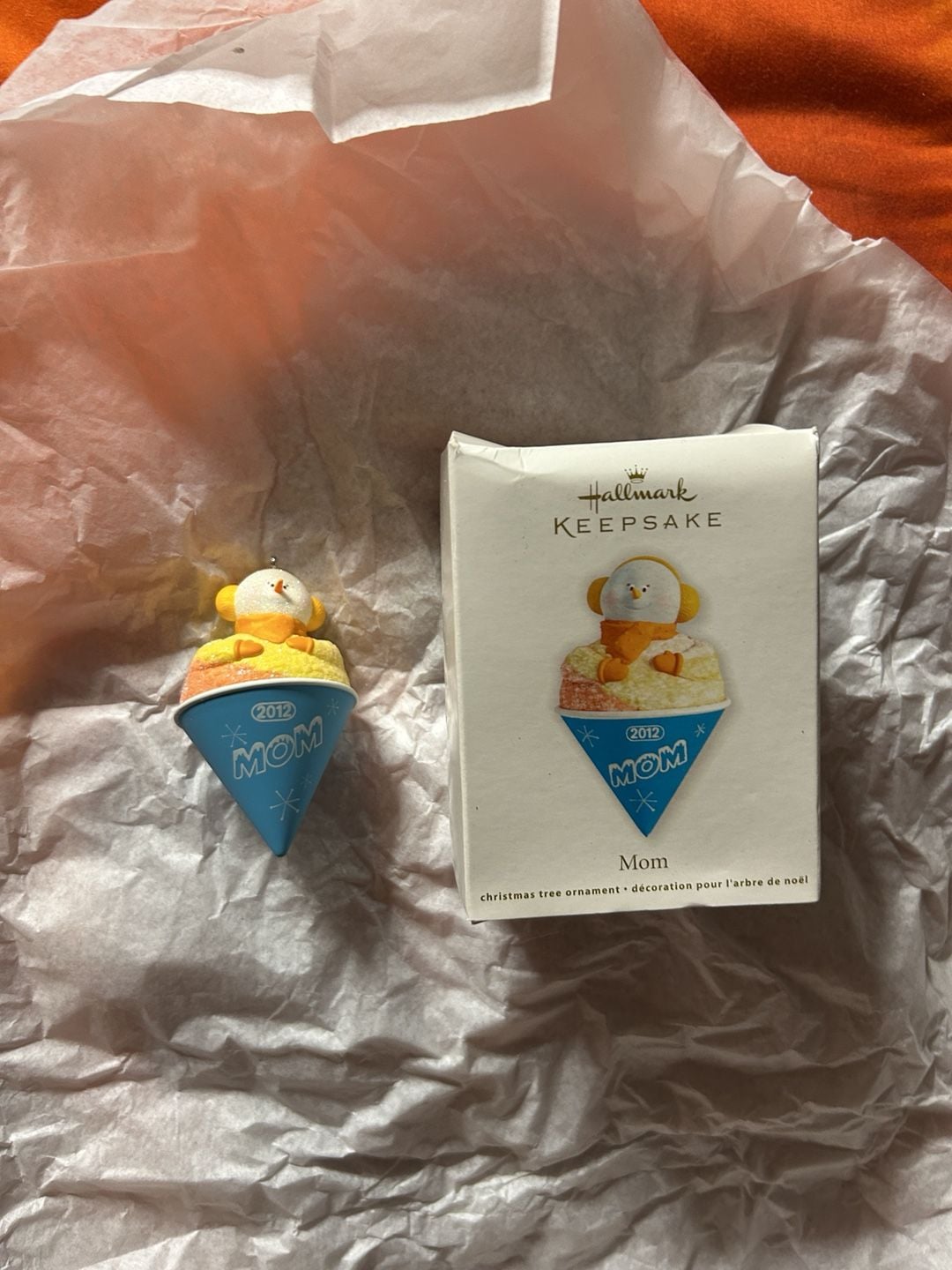Hallmark Keepsake 2012 Mom Snow Cone Christmas Ornament 1