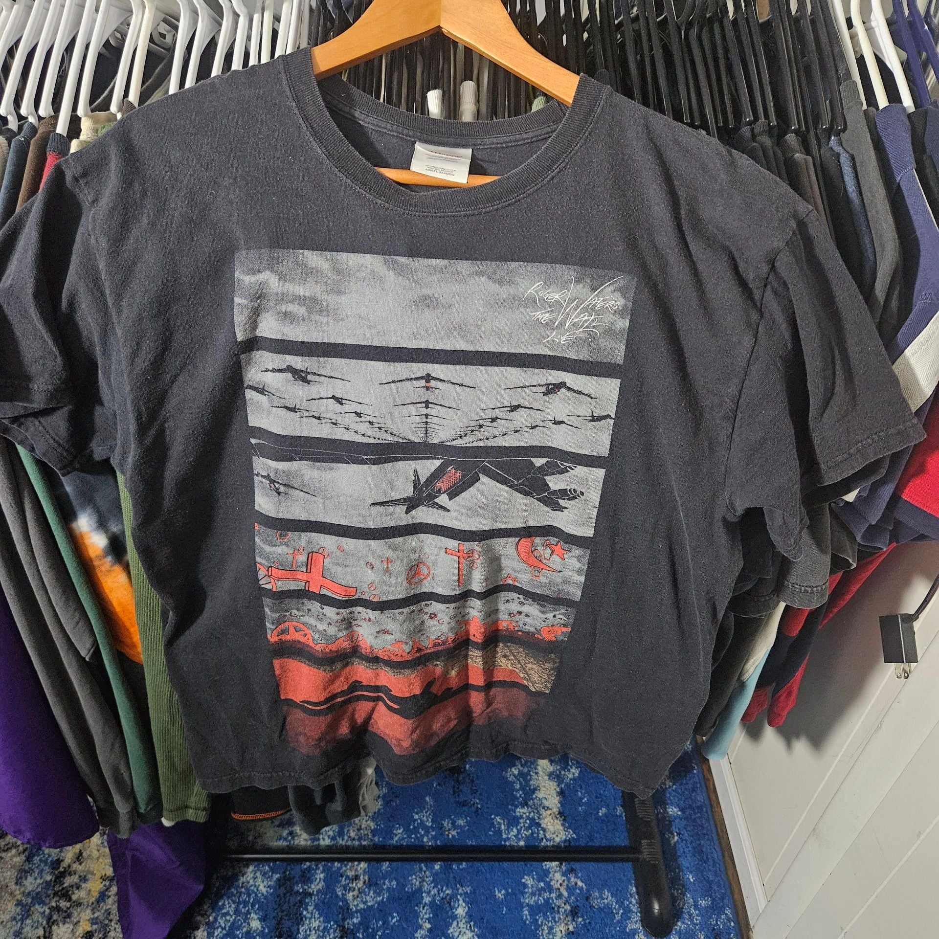 Roger Waters The Wall T-Shirt Large Hanes Heavyweight Goodnight Blue Sky 2