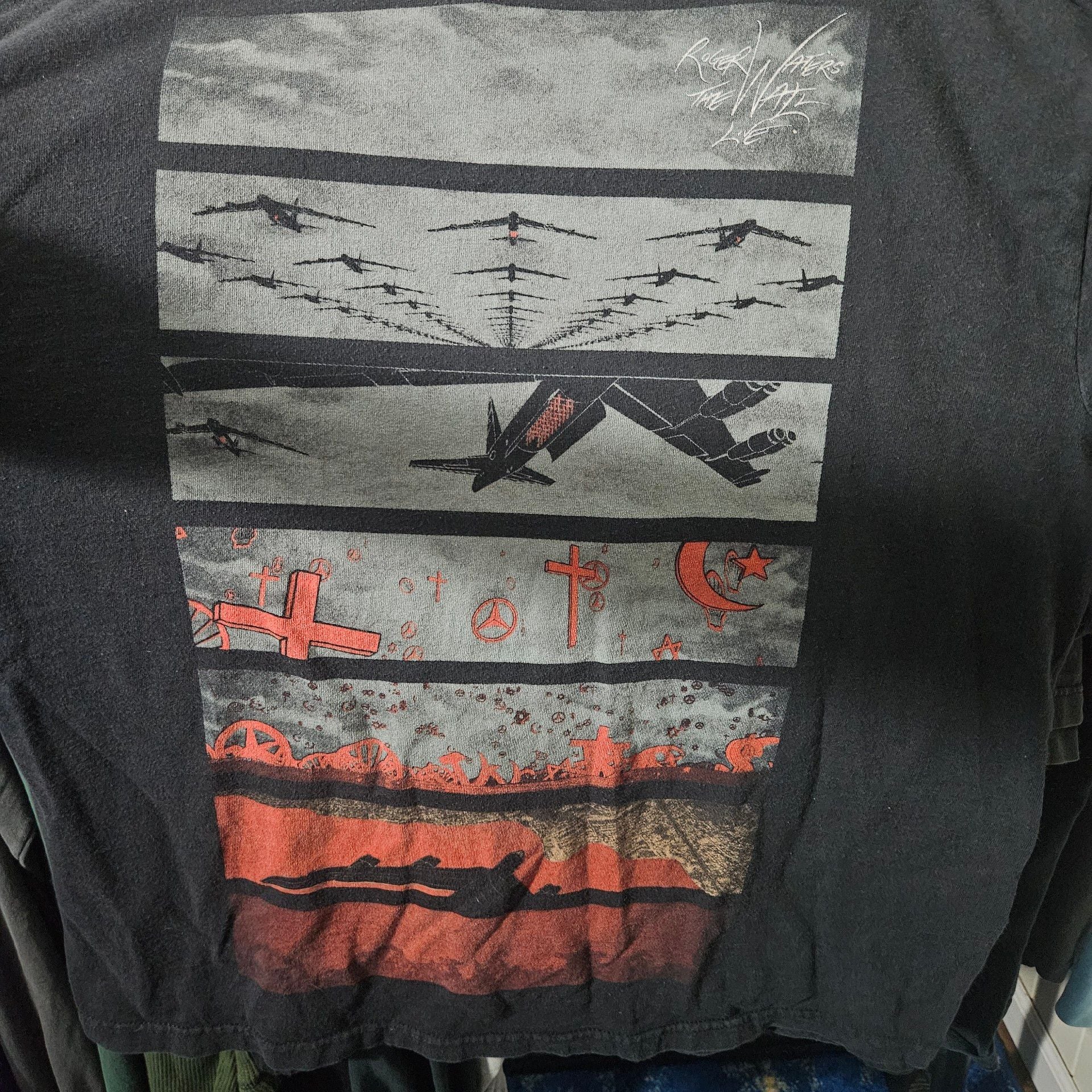 Roger Waters The Wall T-Shirt Large Hanes Heavyweight Goodnight Blue Sky 3