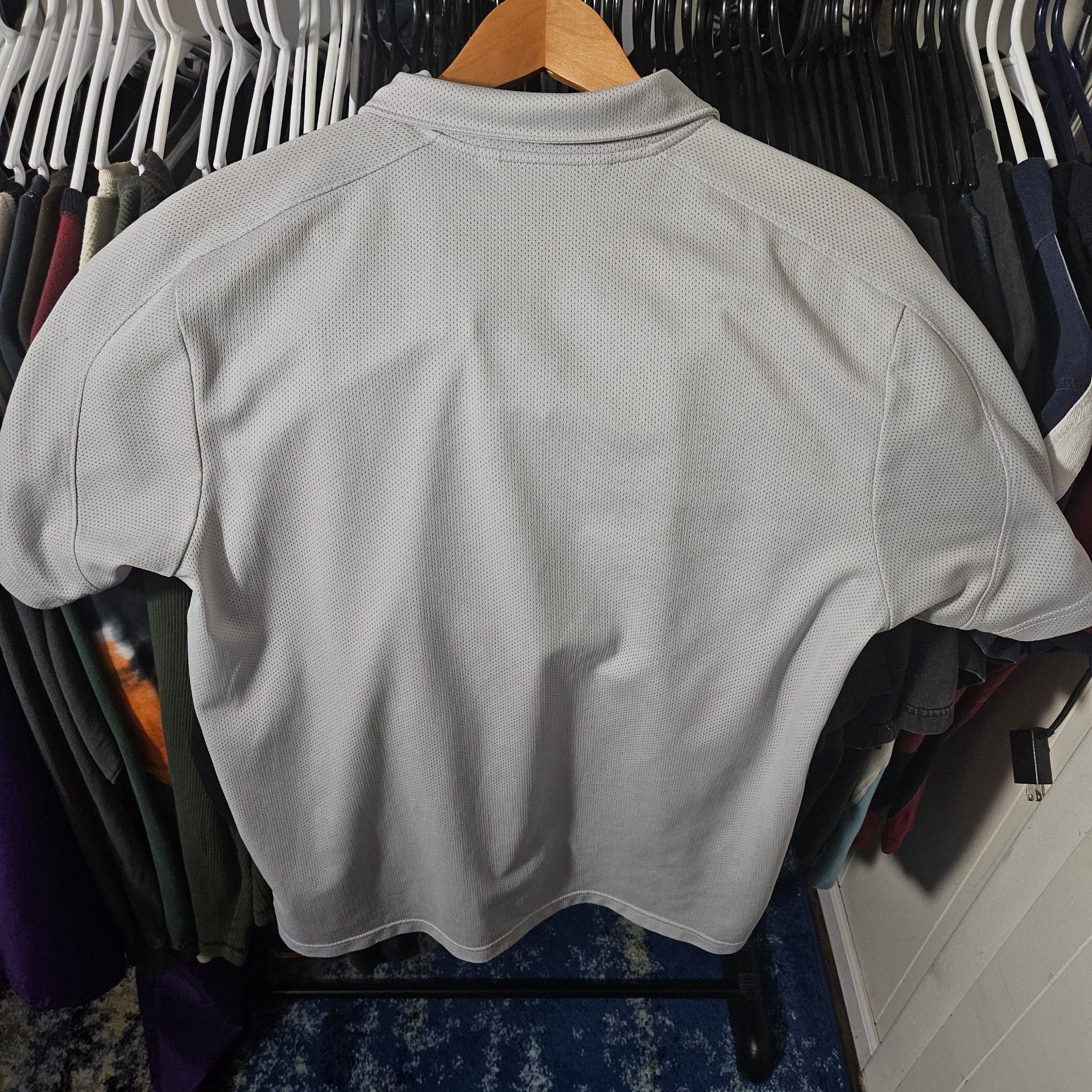Vintage 2000s Nike Polo Shirt Size M Gray Mesh Golf 4