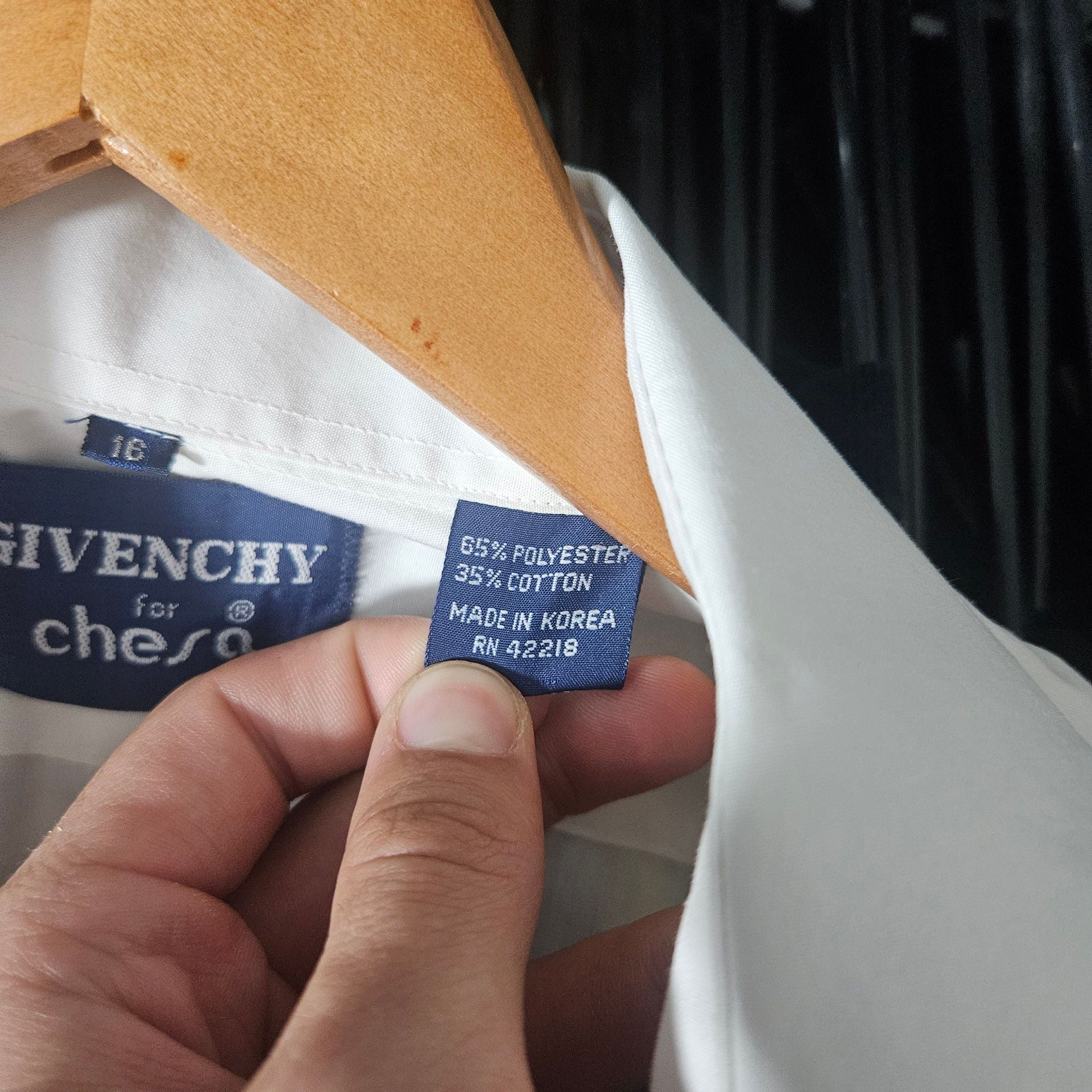 GIVENCHY for Chesa White Short Sleeve Button Down Shirt Made in Korea 5
