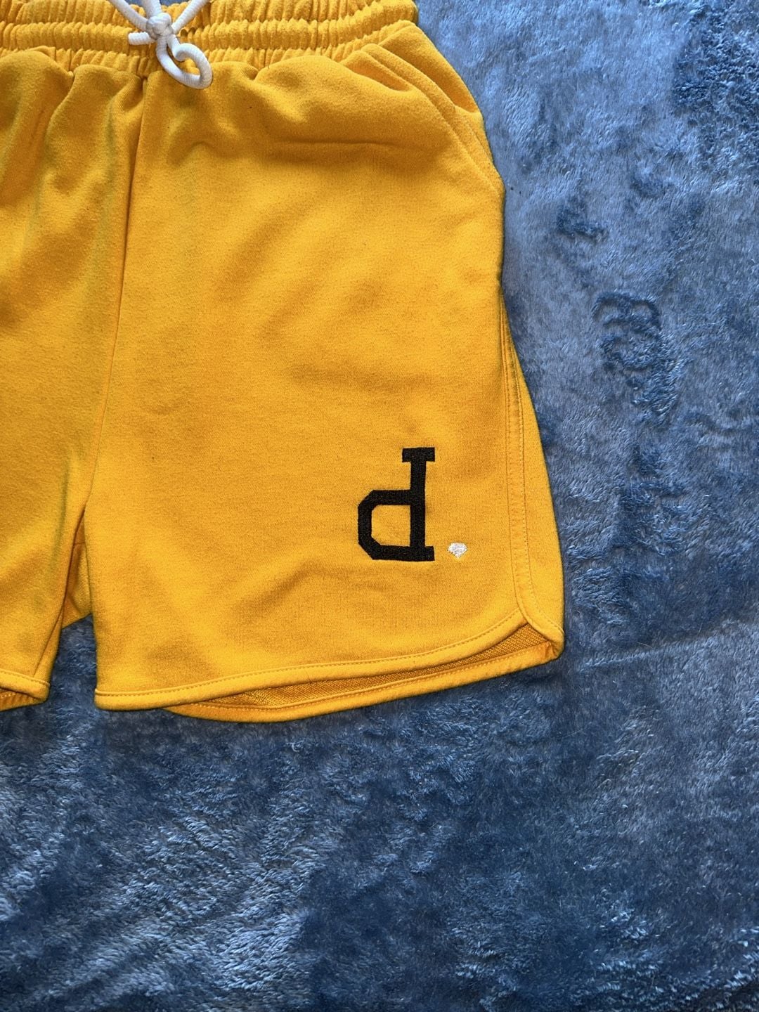 Diamond Supply Co. Sweat Shorts Size S Yellow 3