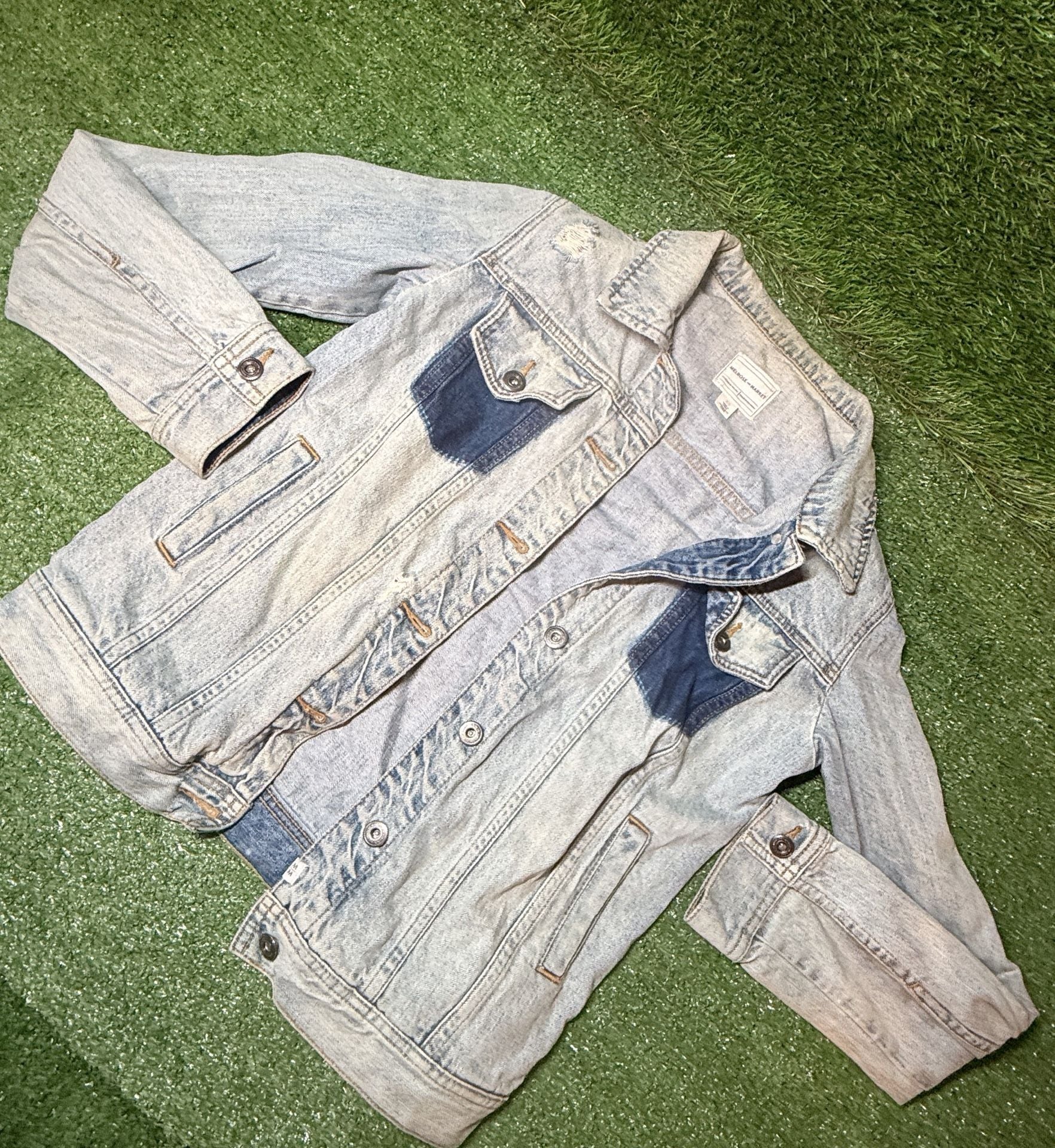 Melrose And Market Denim Jacket Size XS Light Wash Contrast Pockets 3