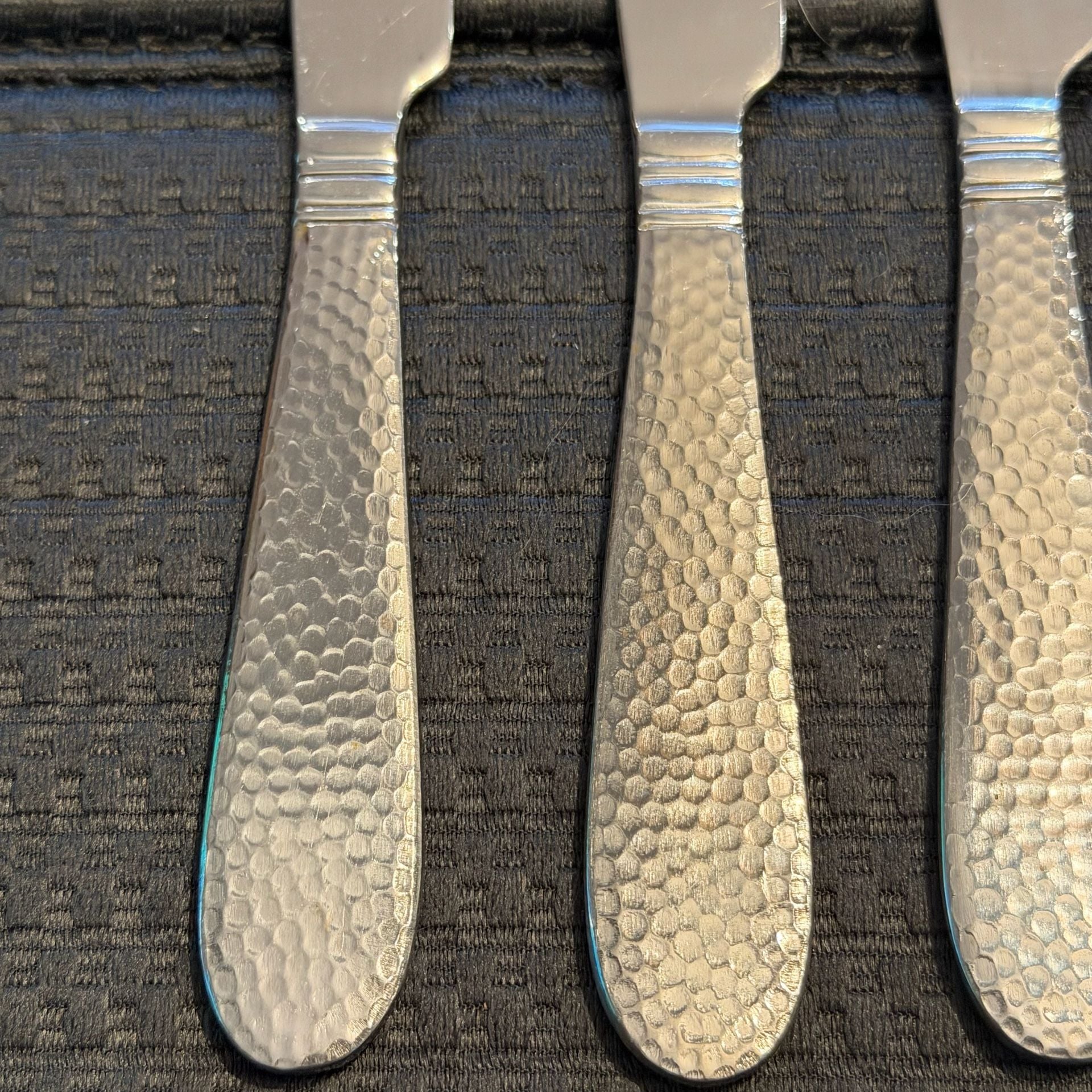 Towle Everyday Logan Hammered Stainless Dinner Knives Set of 4 3