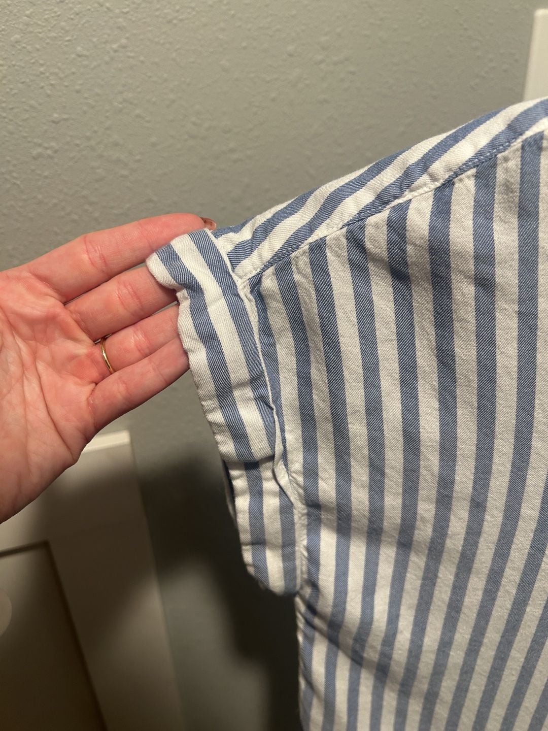 Beachlunchlounge Button-Up Shirt Size L Blue White Stripe Short Sleeve 4