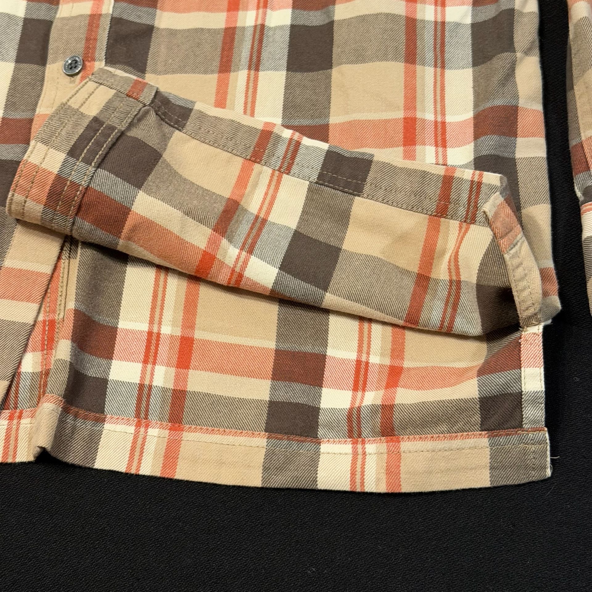 Wrangler ATG Plaid Long Sleeve Button-Up Shirt Sz Small 6