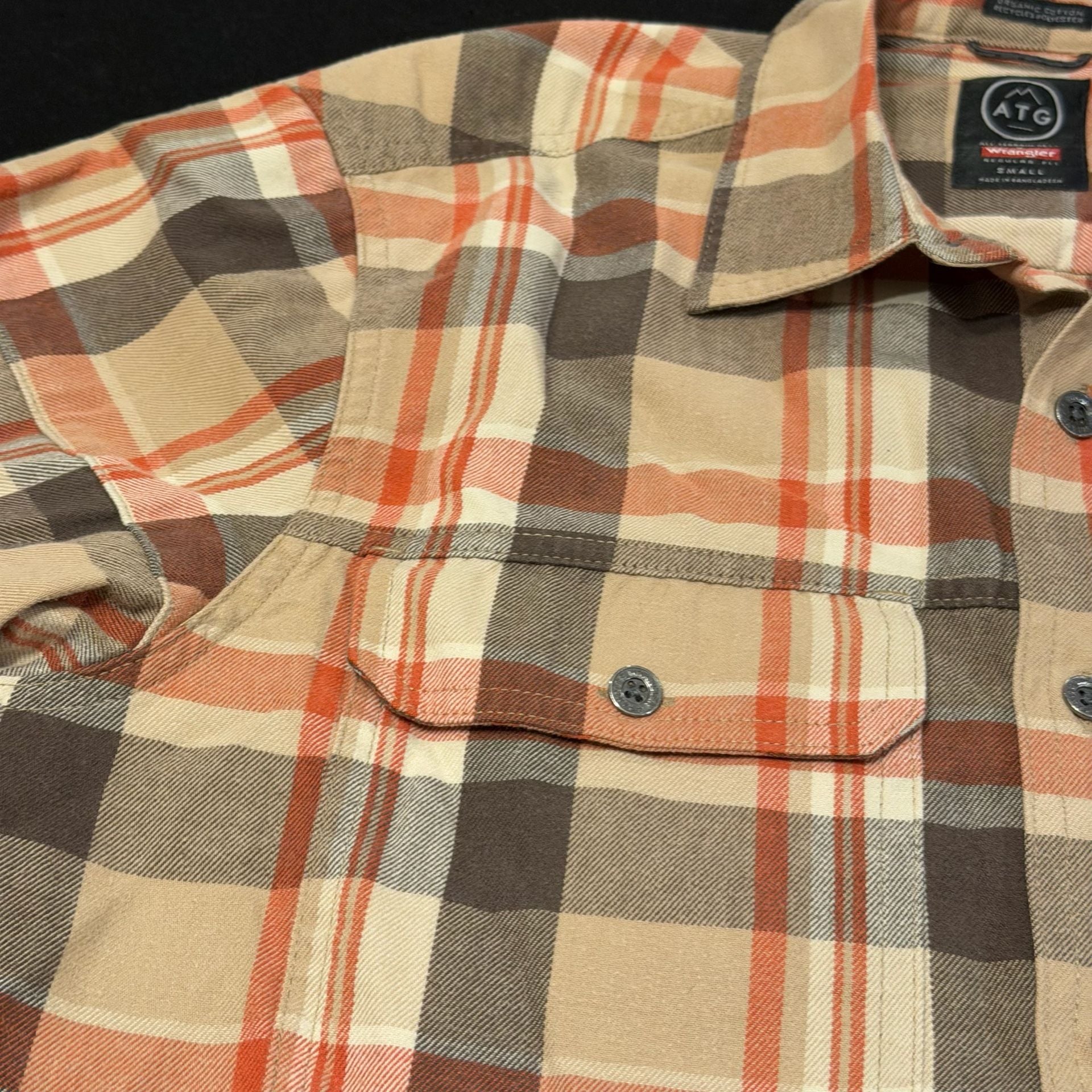 Wrangler ATG Plaid Long Sleeve Button-Up Shirt Sz Small 10